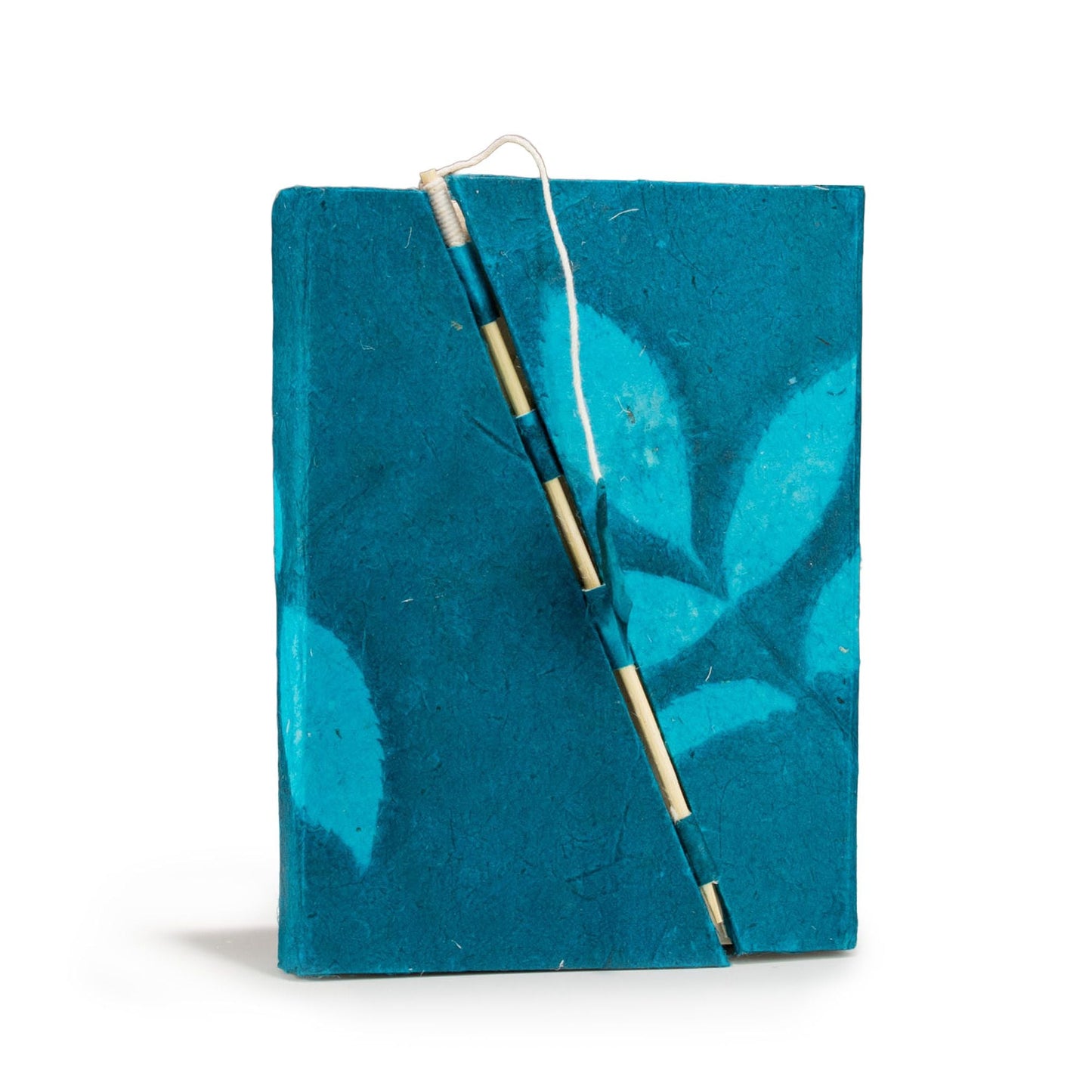Lokta Bold Floral Bamboo Lock Notebook - Medium (15x12cm) - 45 Leaves - Midnight Blue - Luna Panther