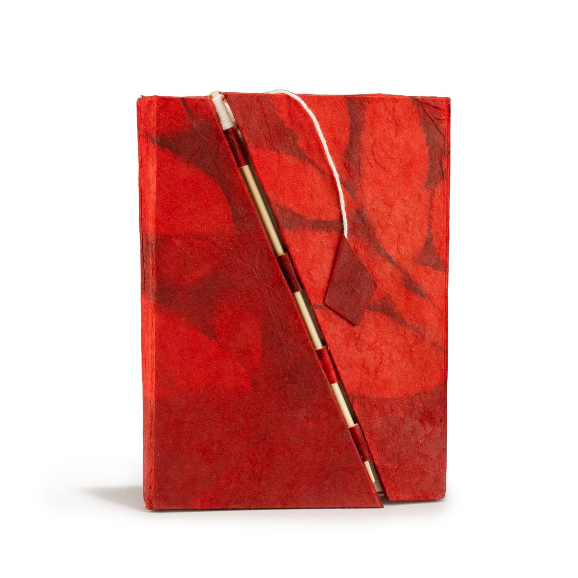 Lokta Bold Floral Bamboo Lock Notebook - Medium (15x12cm) - 45 Leaves - Ruby - Luna Panther
