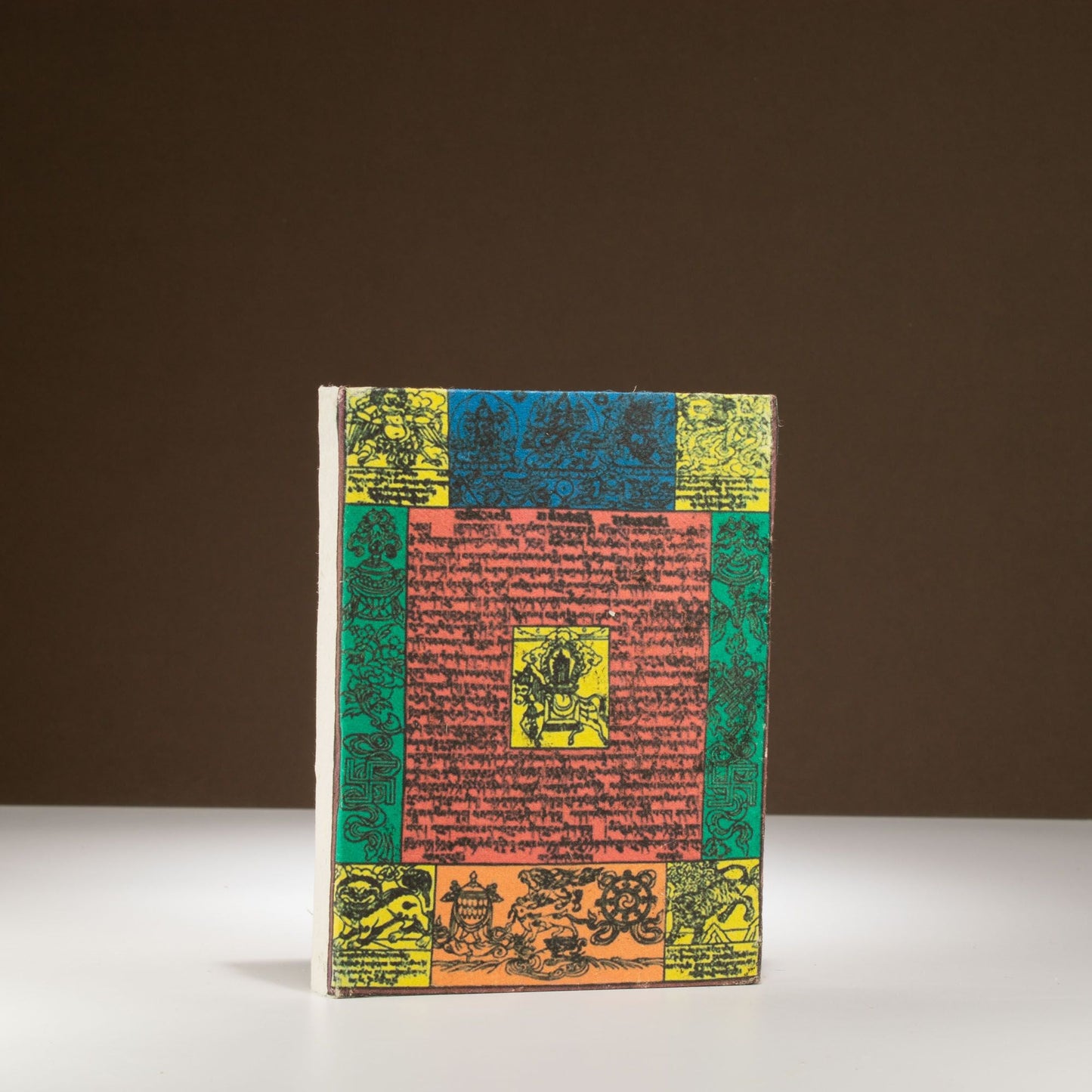 Lokta Traditional Prayer Flag Notebook - Medium (15x12cm) - 45 Leaves - Natural - Luna Panther