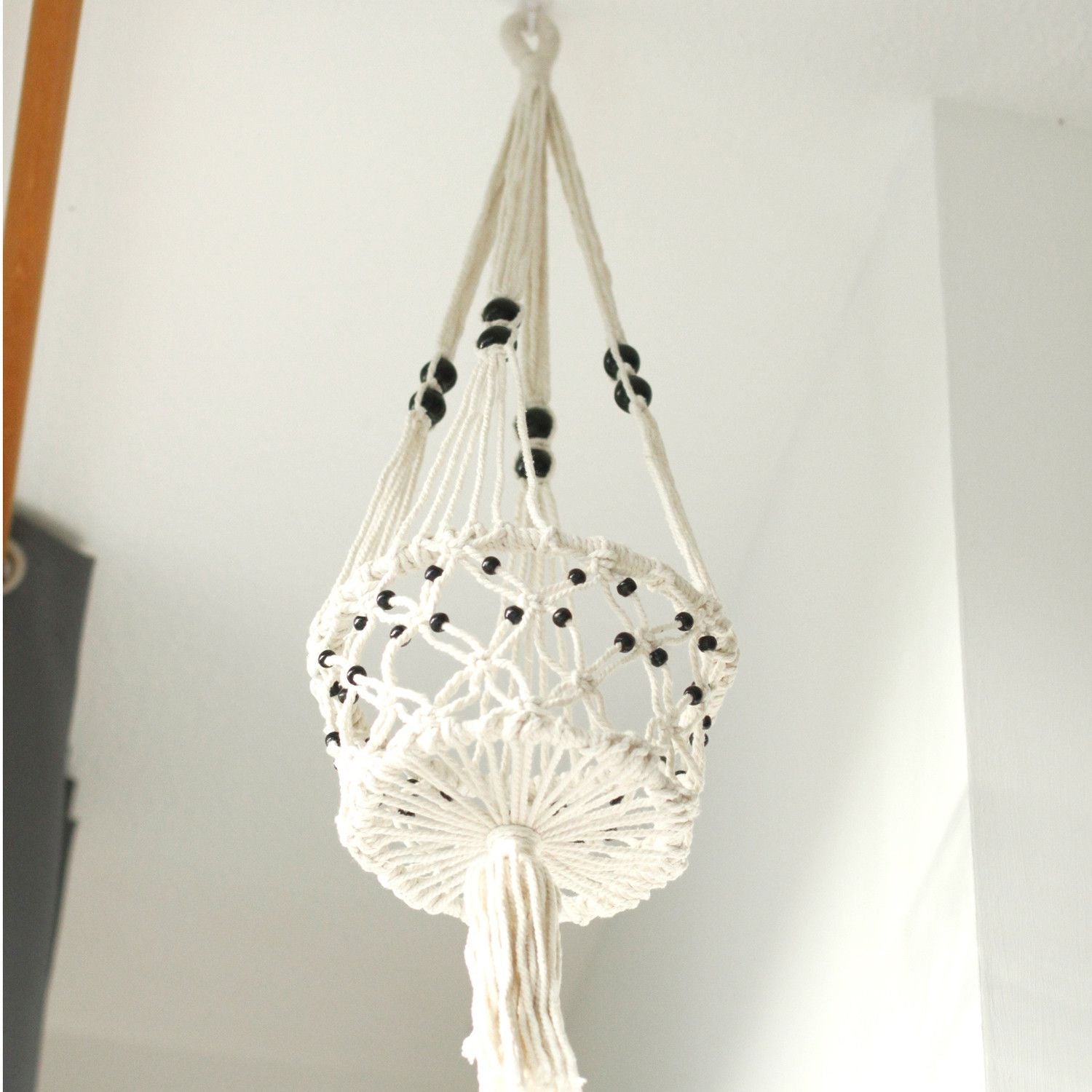 Macrame Pot Holder - Large Single Beaded - Luna Panther