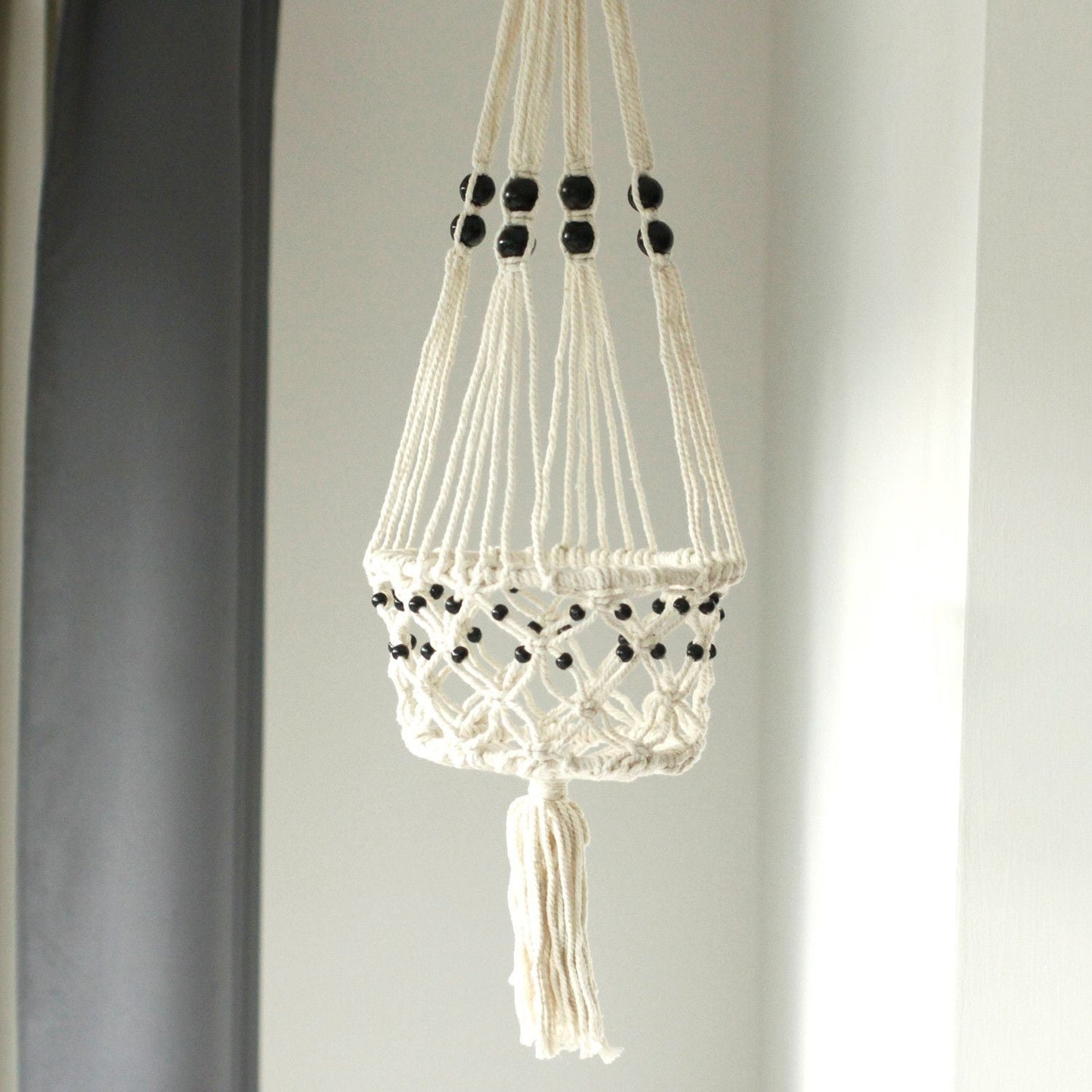 Macrame Pot Holder - Large Single Beaded - Luna Panther