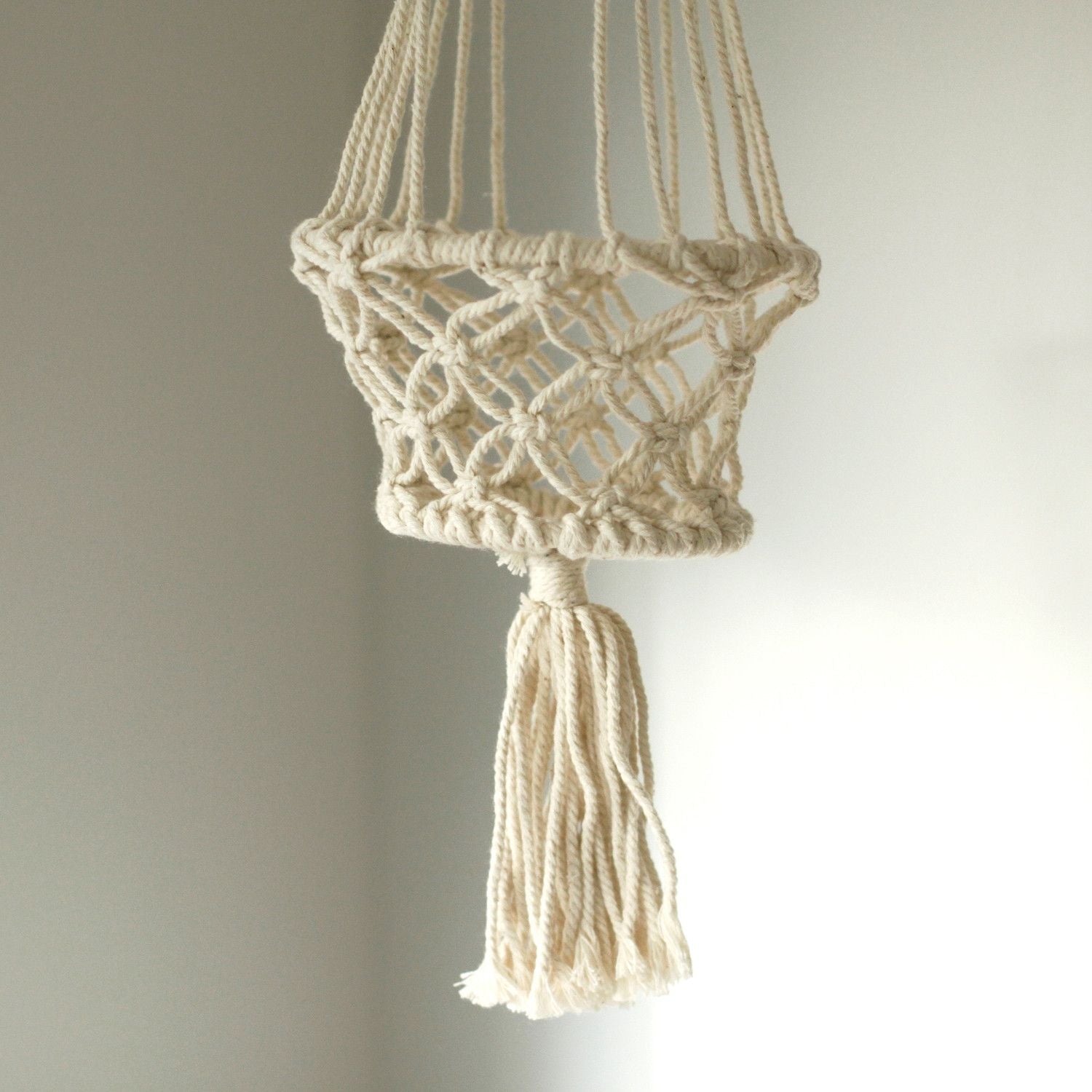 Macrame Pot Holder - Single Small Pot - Luna Panther