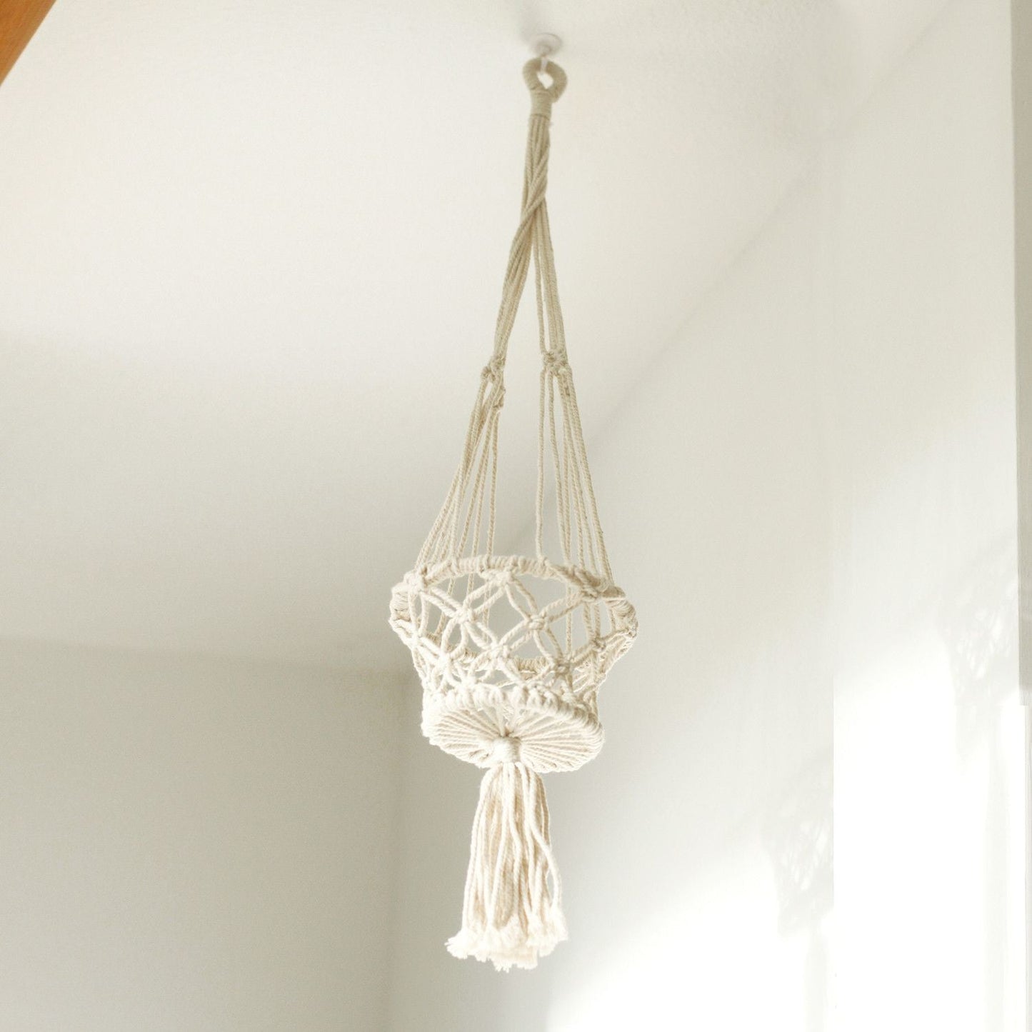 Macrame Pot Holder - Single Small Pot - Luna Panther