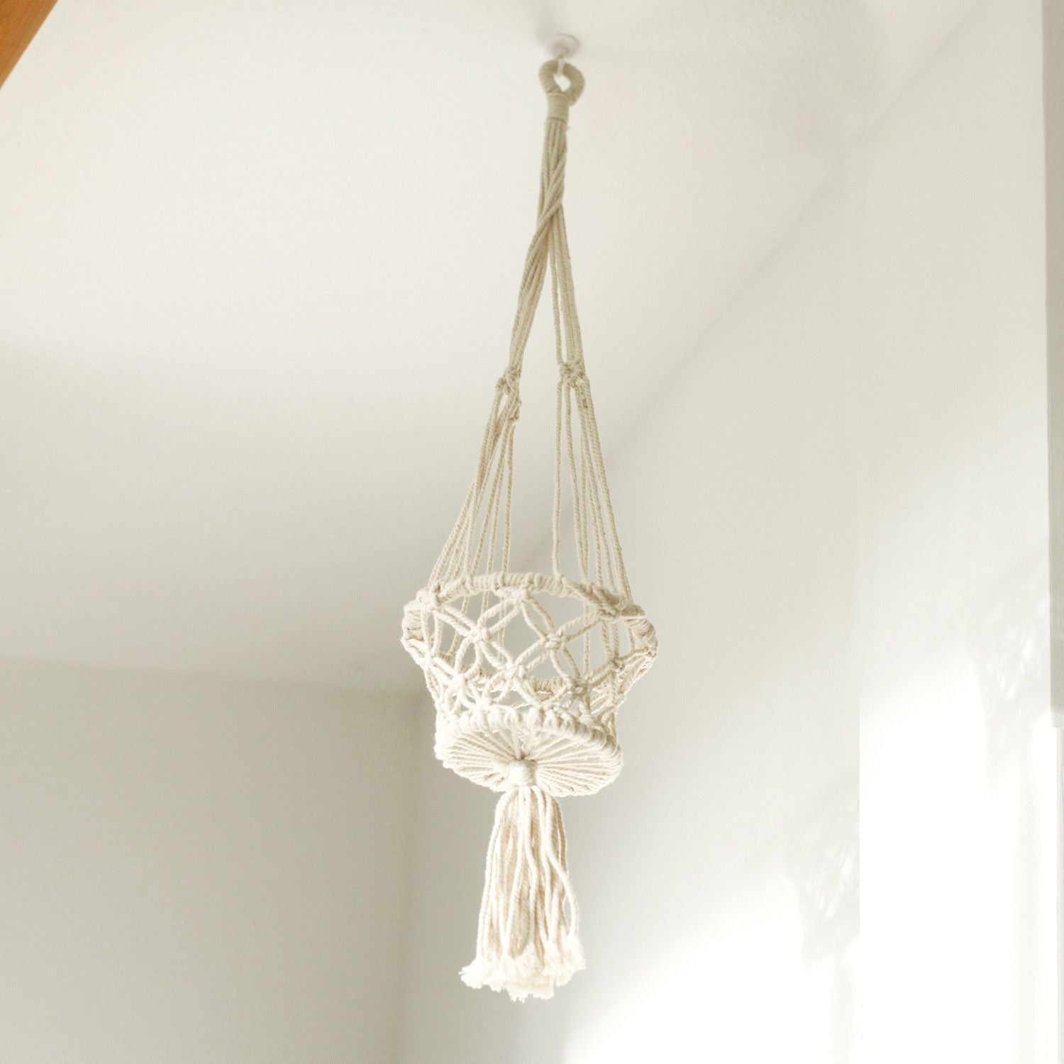 Macrame Pot Holder - Single Small Pot - Luna Panther