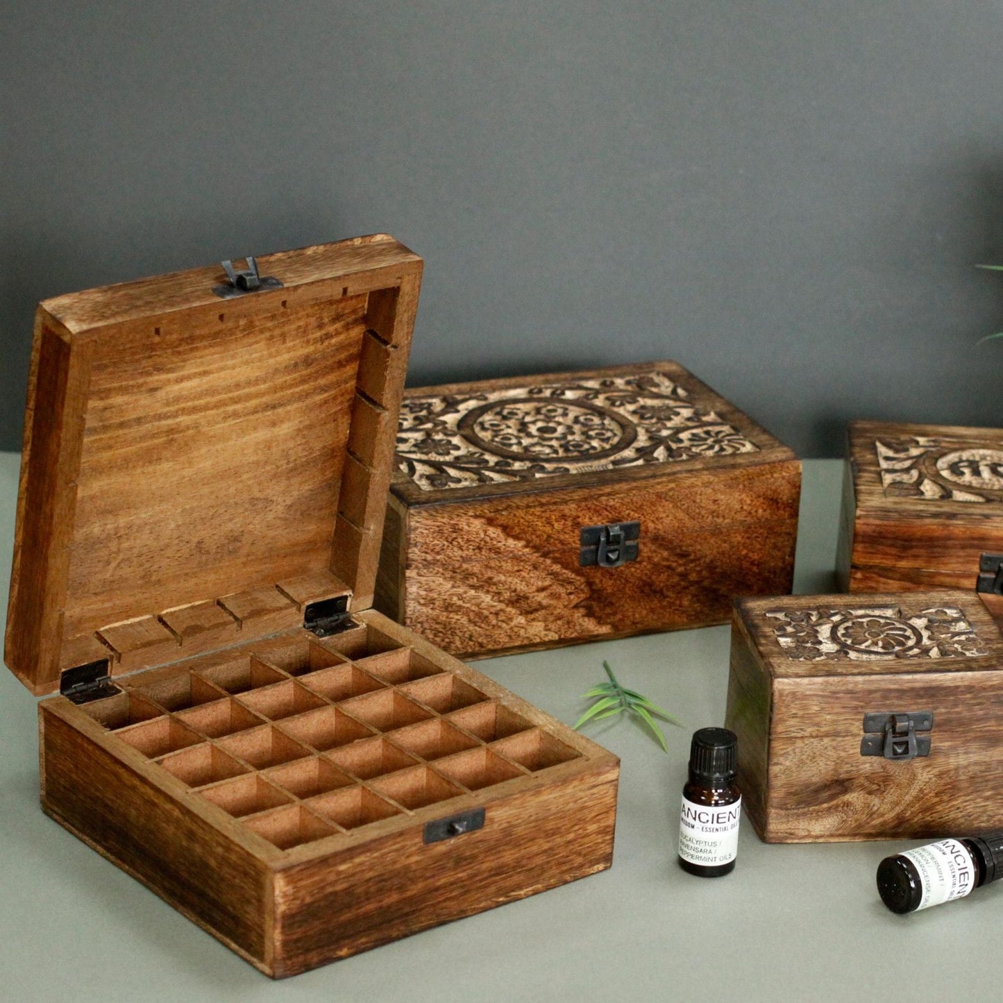Mango Aromatherapy Box - Floral (holds 25) - Luna Panther