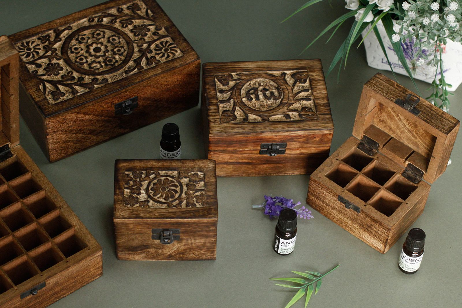 Mango Aromatherapy Box (holds 12) - Luna Panther