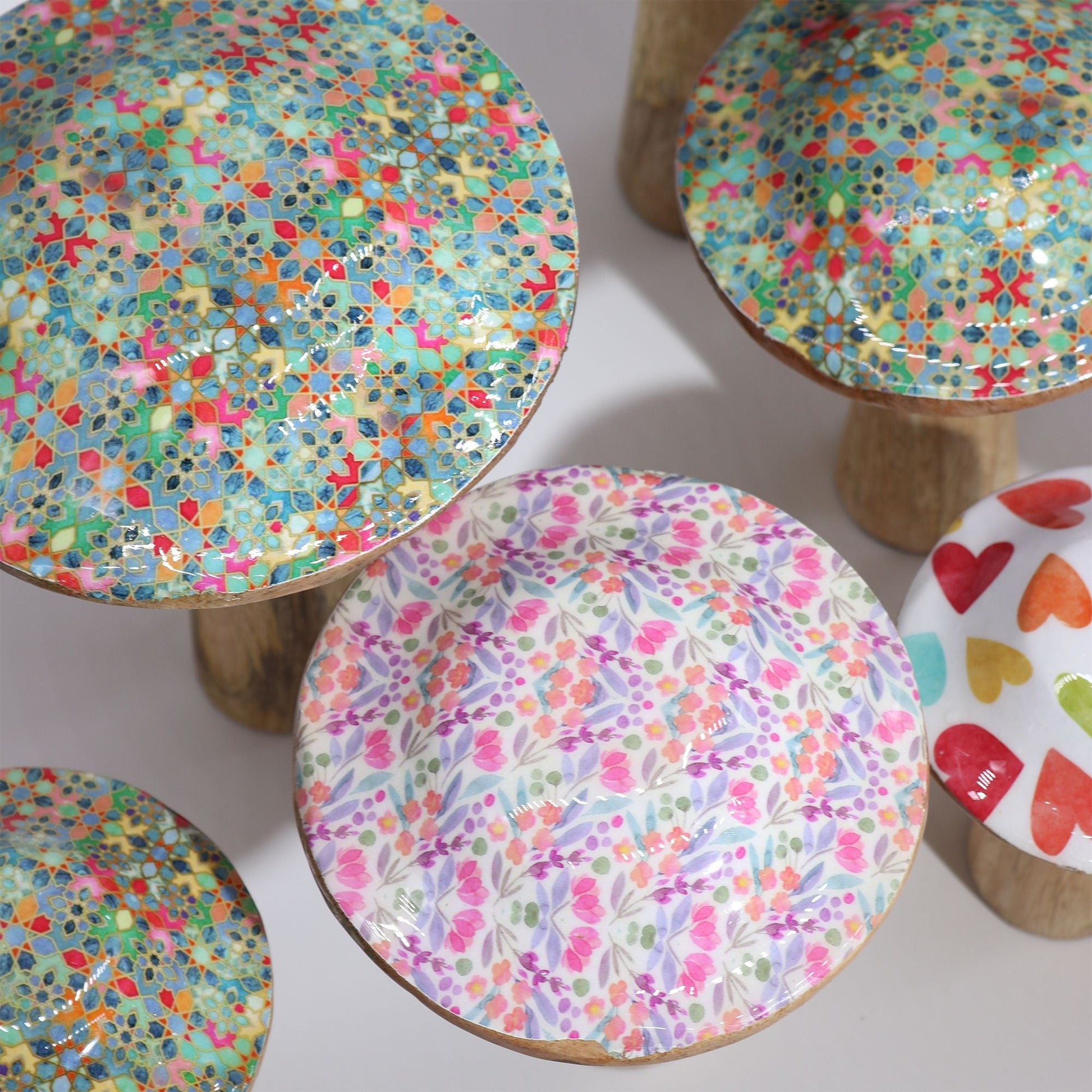 Medium Enamelled Mushroom - 15cm - Pretty Floral - Luna Panther