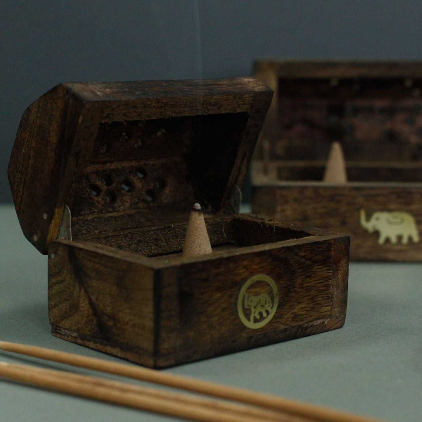 Mini Incense Cone Smoke Box - Mango Wood - Luna Panther