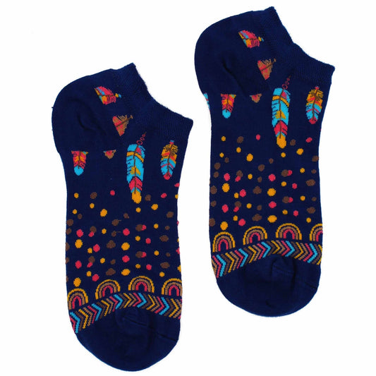Polished M/L Hop Hare Bamboo Socks Low (7.5-11.5) - Indian Feathers featuring natural patterning and unique variations - Luna Panther