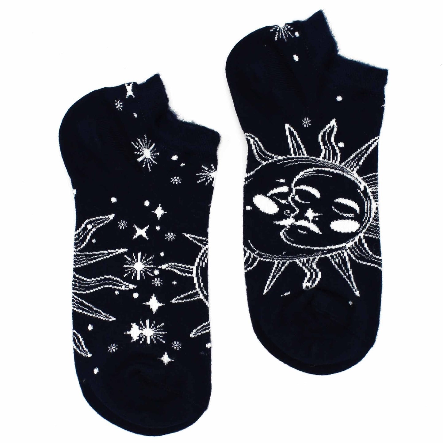 Polished M/L Hop Hare Bamboo Socks Low (7.5-11.5) - Sun and Moon featuring natural patterning and unique variations - Luna Panther