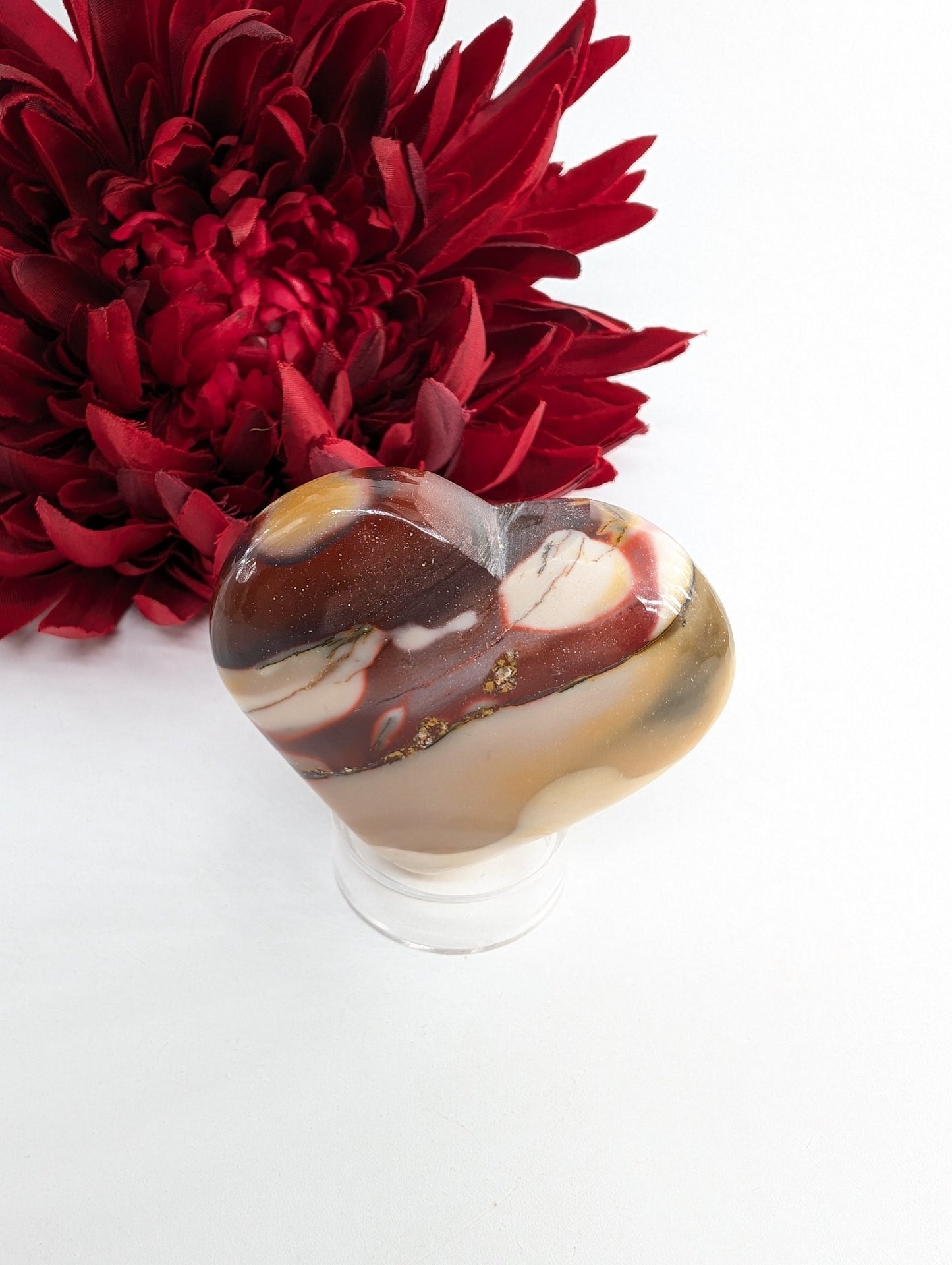 Polished Mookaite Jasper Heart Palm Stone 60mm featuring earthy patterns and matte-gloss finish - Luna Panther