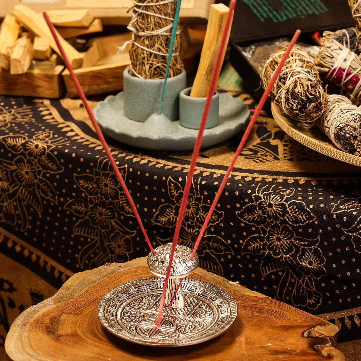 Mushroom Plate - Silver Effect - Incense Holder - Luna Panther