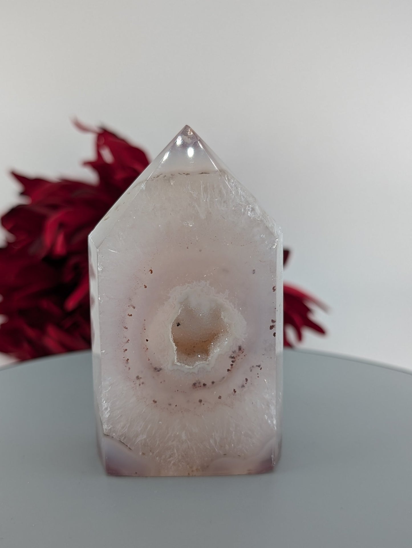 Polished Natural Agate Polished Point 191g 85mm featuring banded patterns and glossy finish - Luna Panther