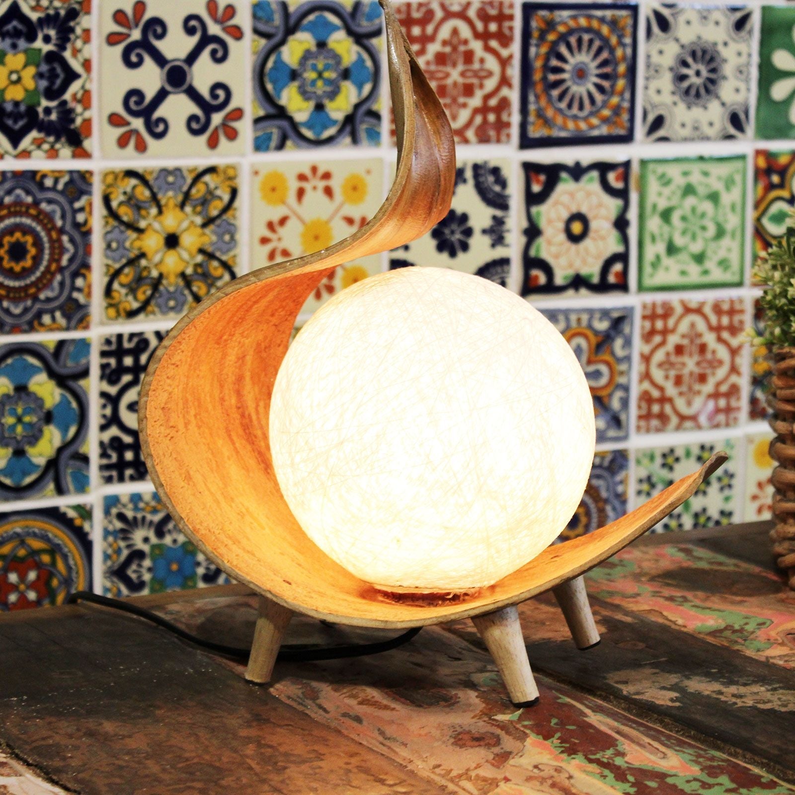 Natural Coconut Lamp - Chocolate Twist - Luna Panther