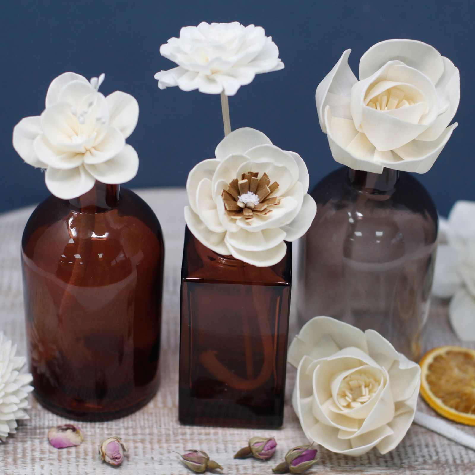 Natural Diffuser Flowers - Large Lily on String - Luna Panther
