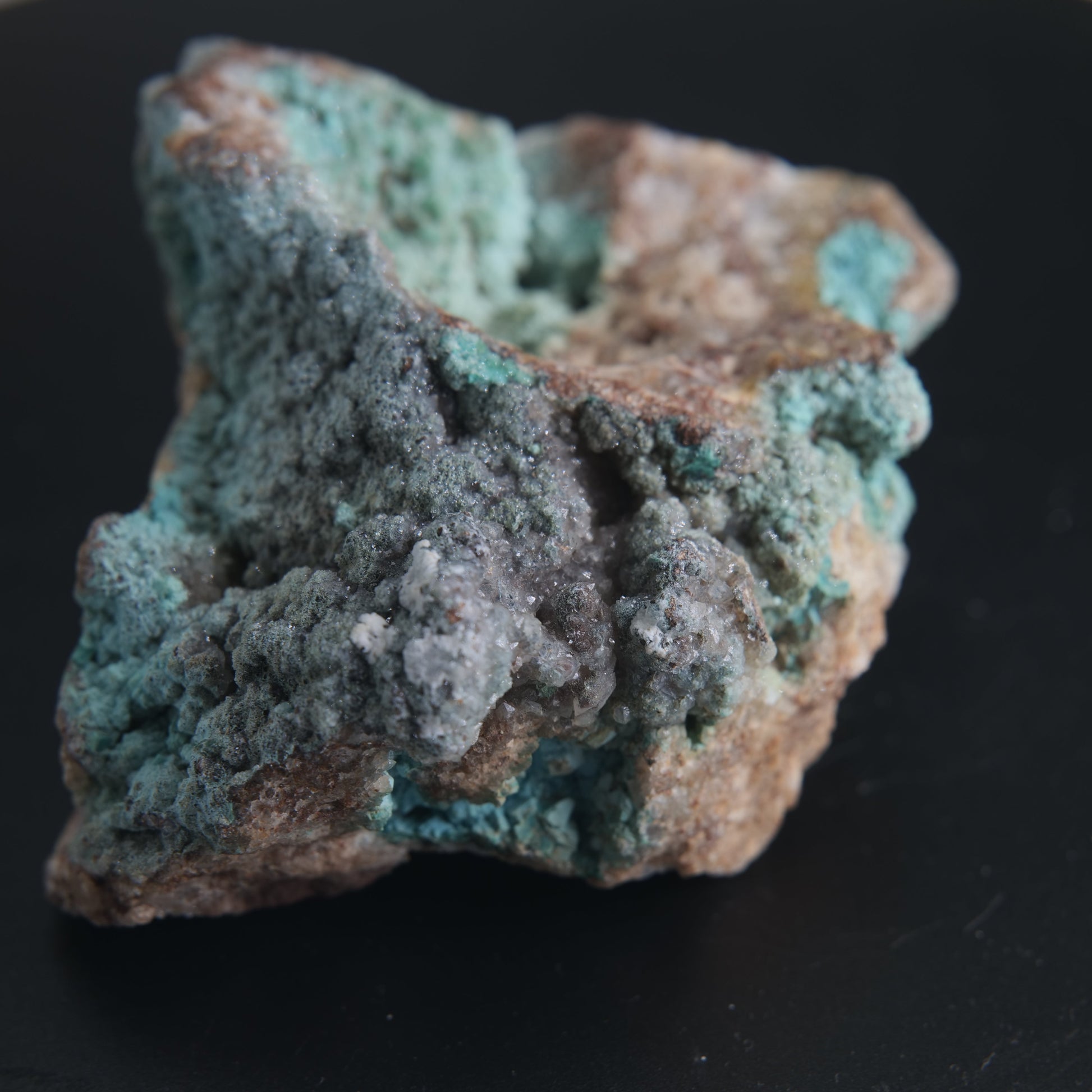 Natural Druzy Chrysocolla Dolomite with Malachite 172g - Luna Panther