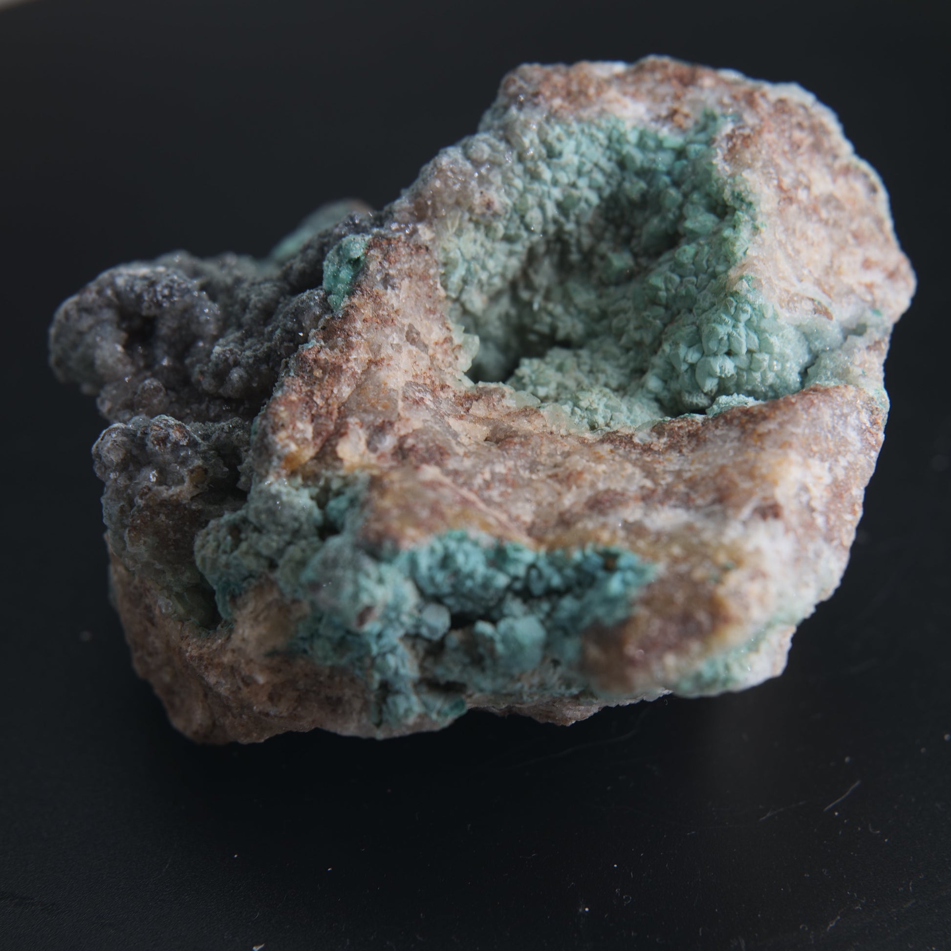Natural Druzy Chrysocolla Dolomite with Malachite 172g - Luna Panther
