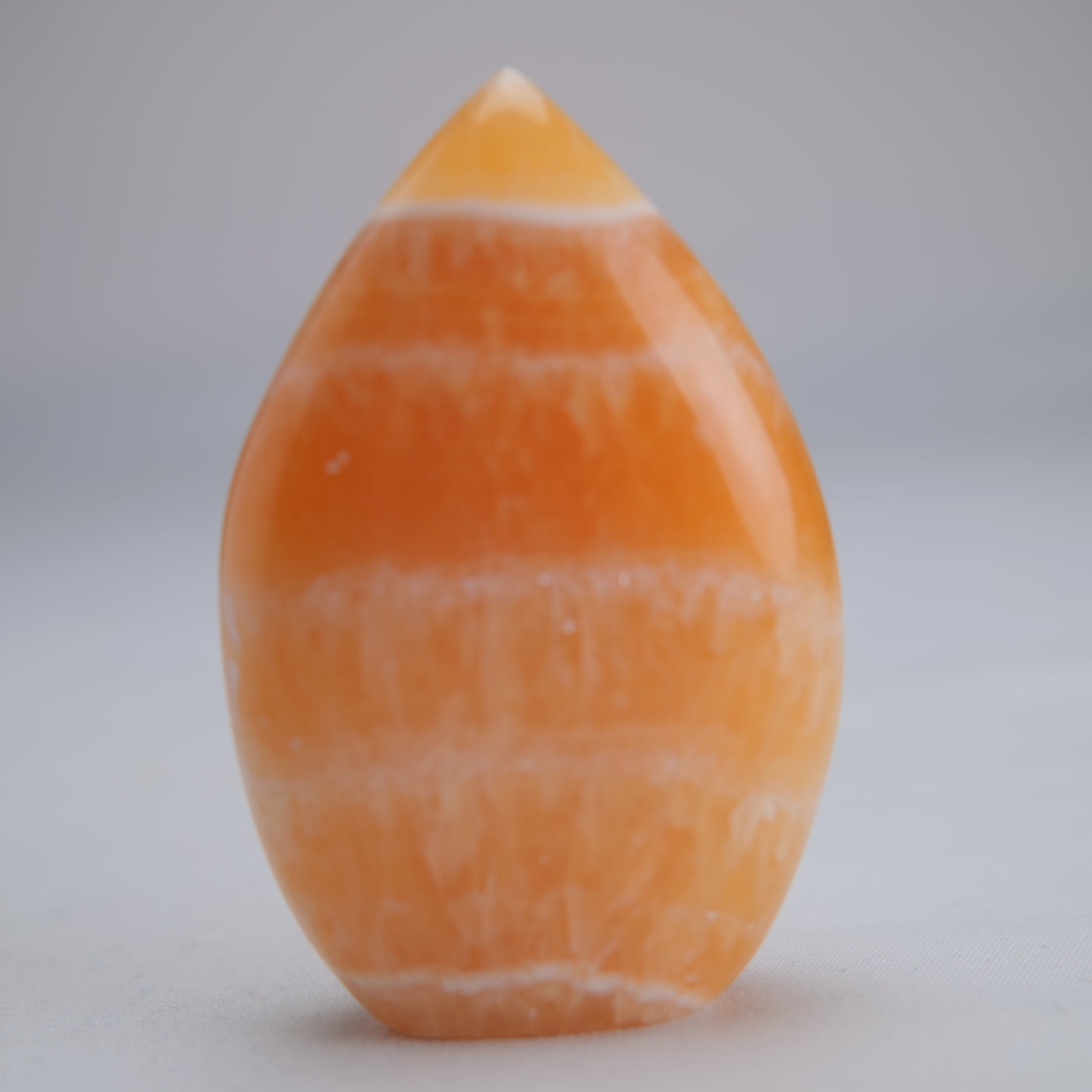 Orange Banded Agate 148g - Luna Panther