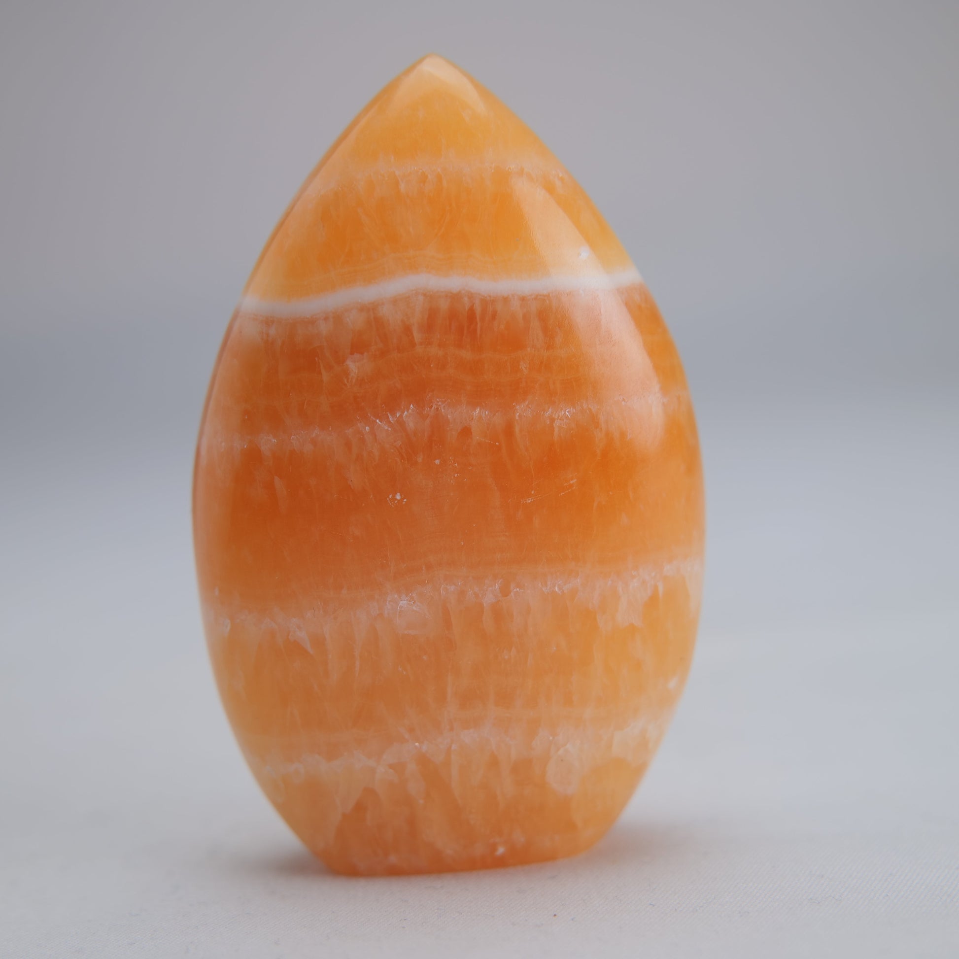 Orange Banded Agate 152g - Luna Panther