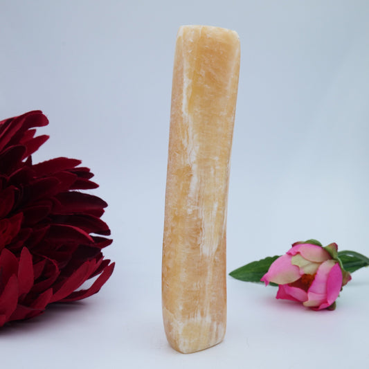 Orange Calcite Freeform — 285 g - Luna Panther