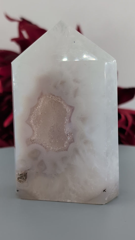 Natural Agate Polished Point 191g 85mm alternate view