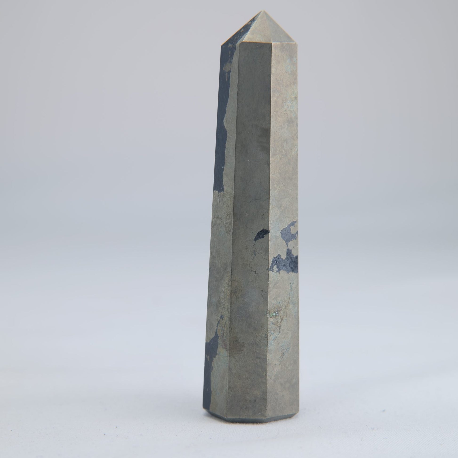 Pyrite Tower 110g - Luna Panther