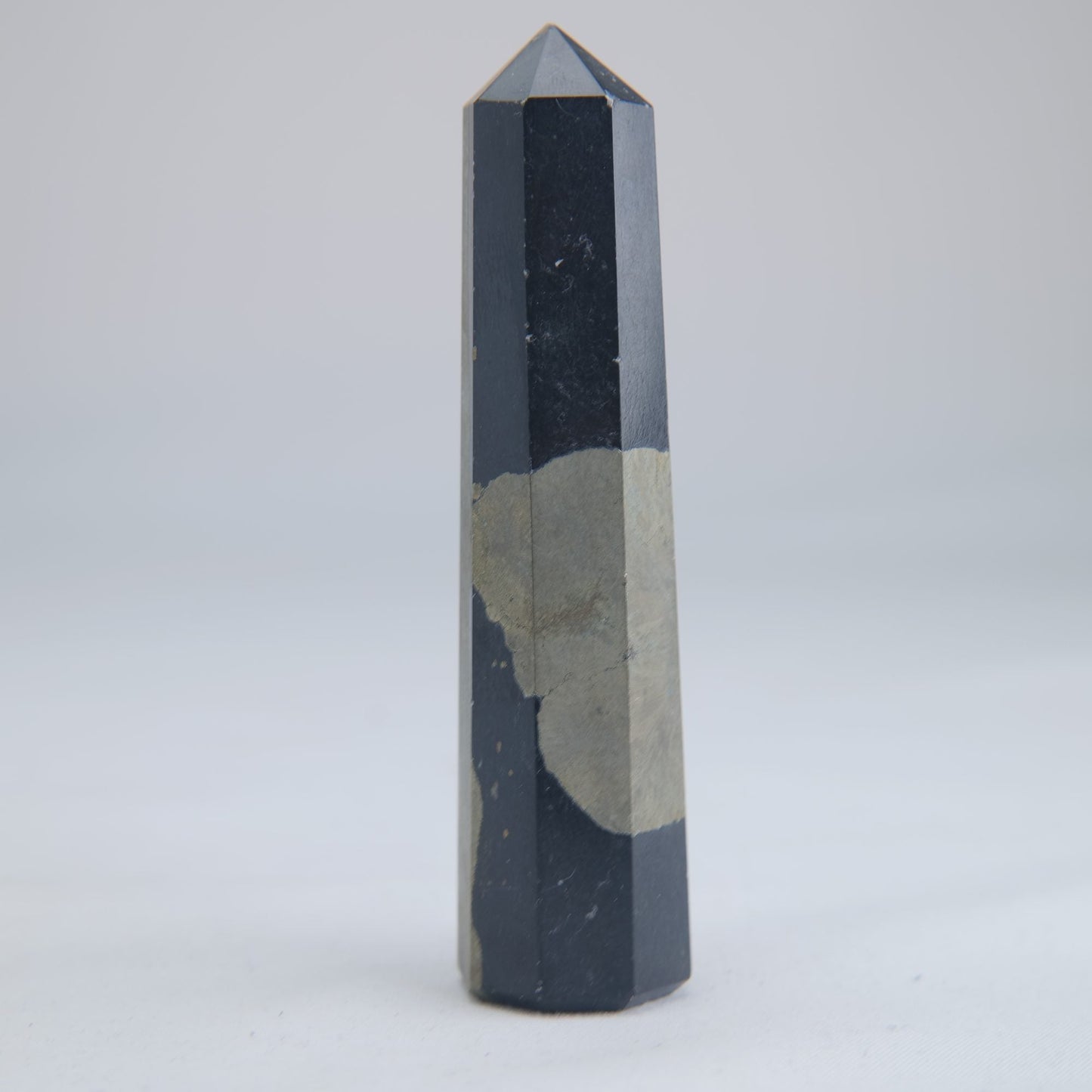 Pyrite Tower 110g - Luna Panther