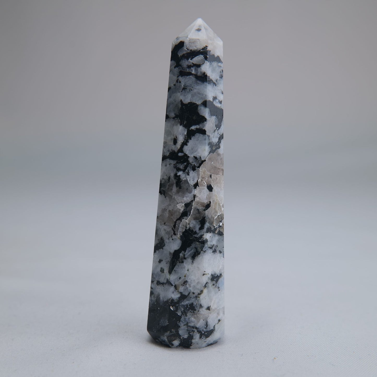 Rainbow Moonstone Obelisk 47g 80mm - Luna Panther