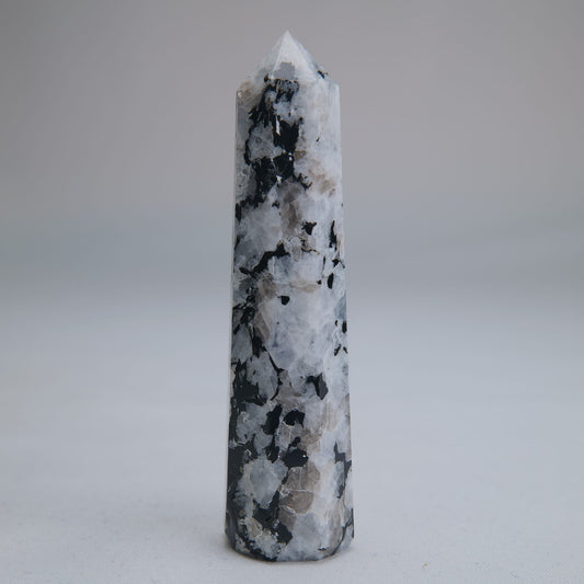 Rainbow Moonstone Obelisk 52g 80mm - Luna Panther