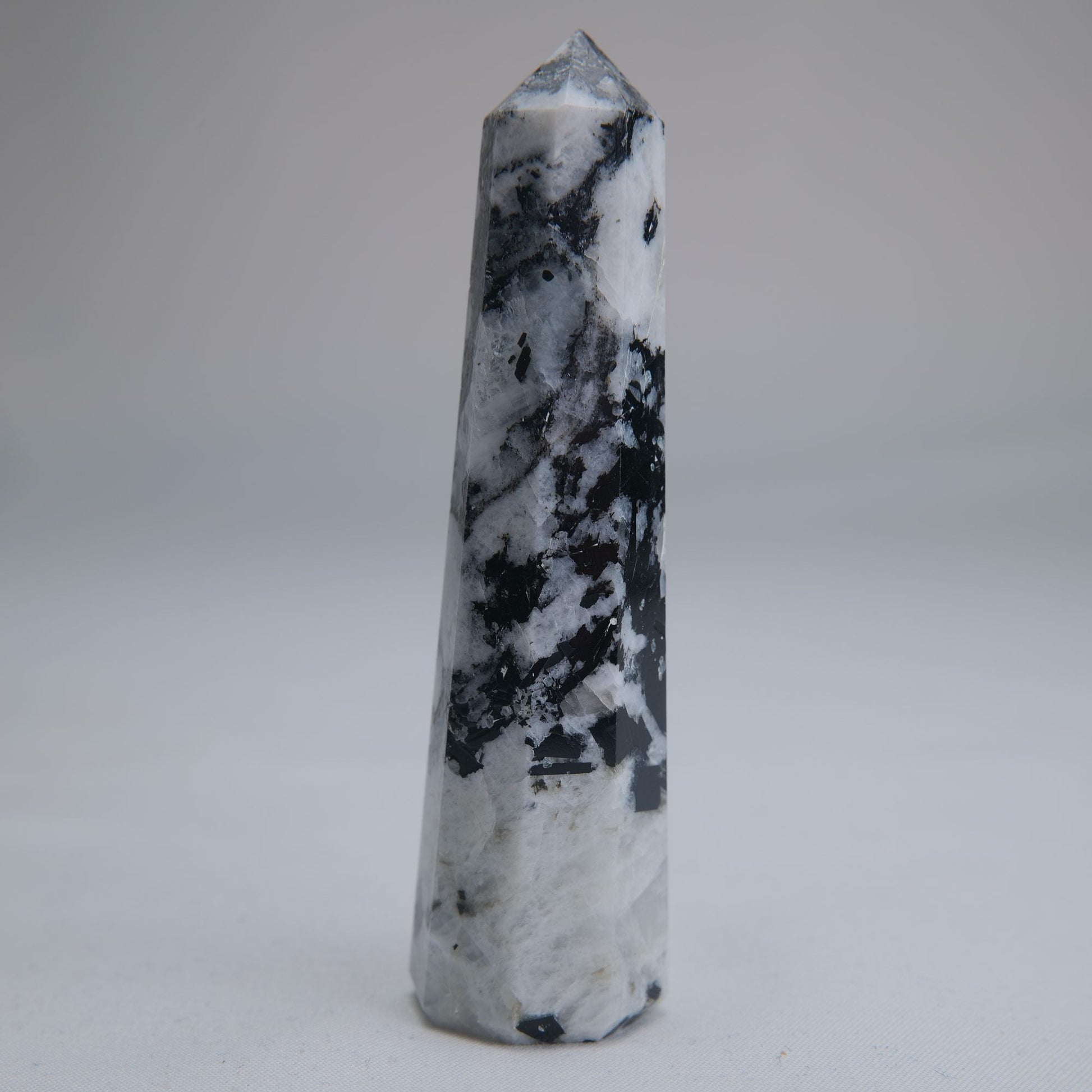 Rainbow Moonstone Obelisk 65g 85mm - Luna Panther