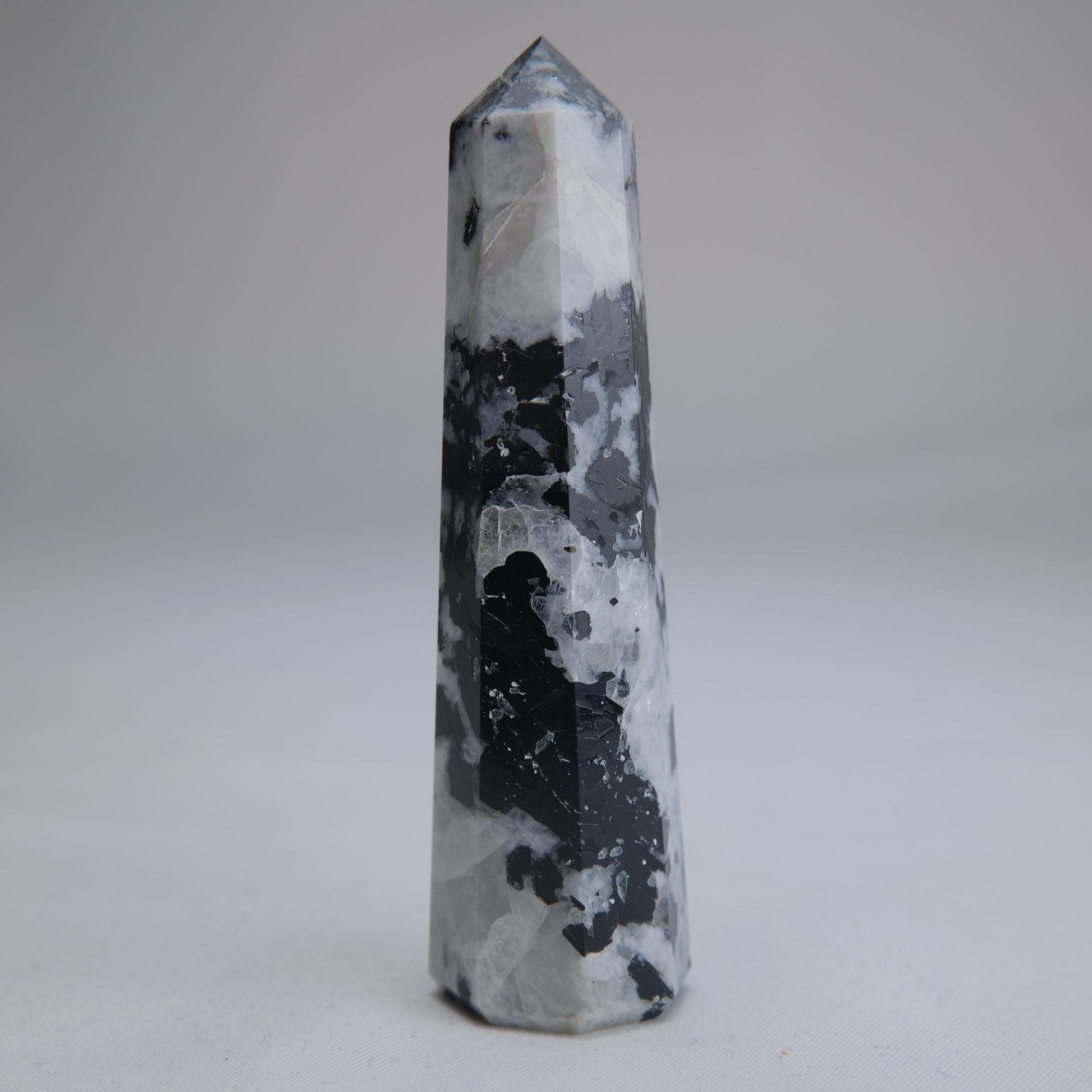 Rainbow Moonstone Obelisk 65g 85mm - Luna Panther