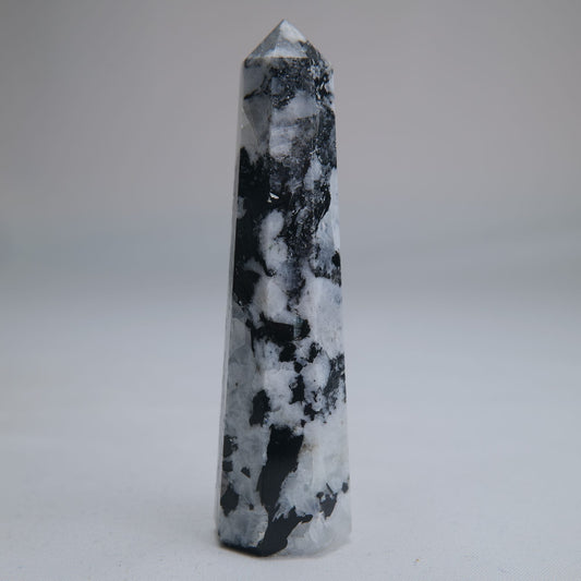Rainbow Moonstone Obelisk 65g 85mm - Luna Panther