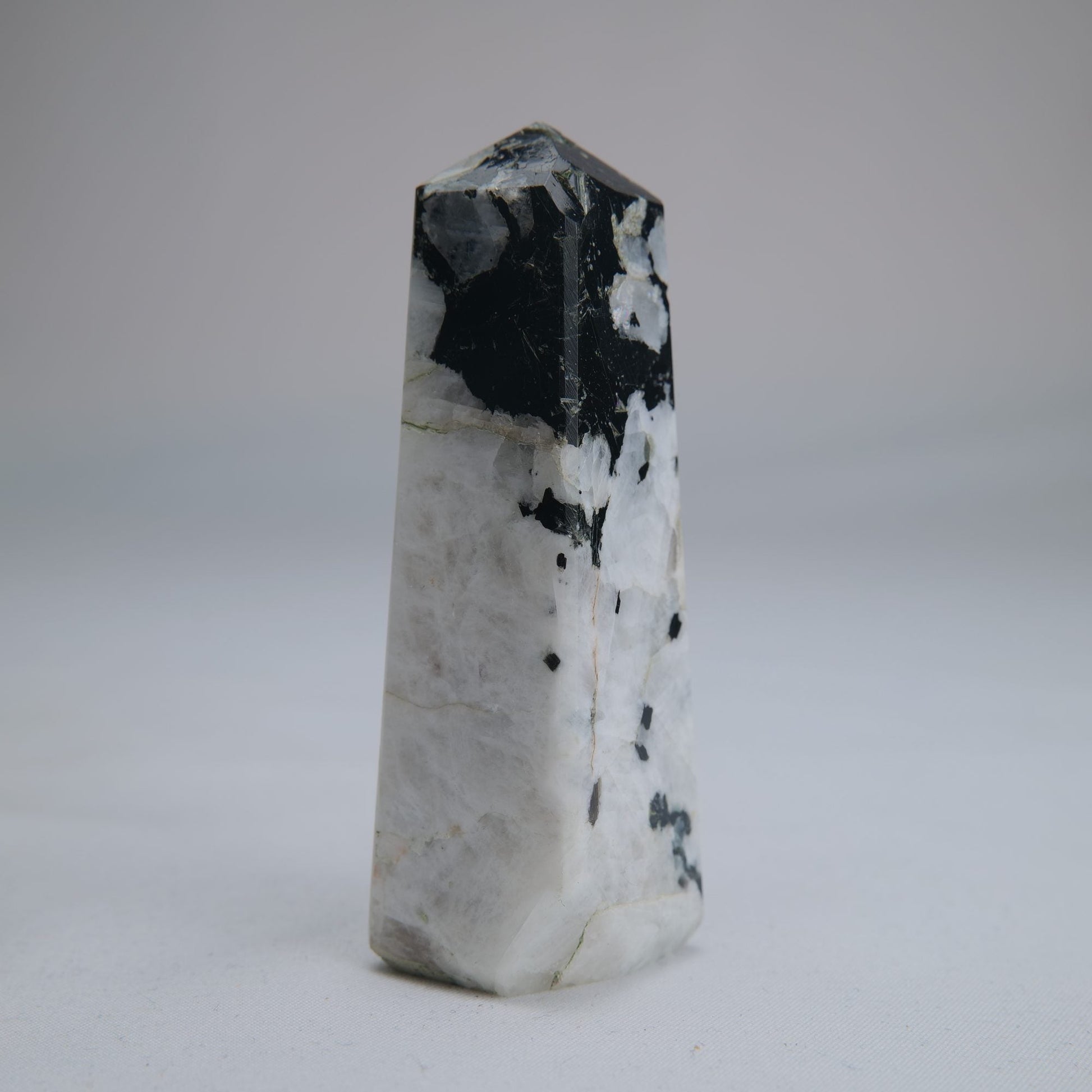 Rainbow Moonstone Tower 100g 80mm - Luna Panther