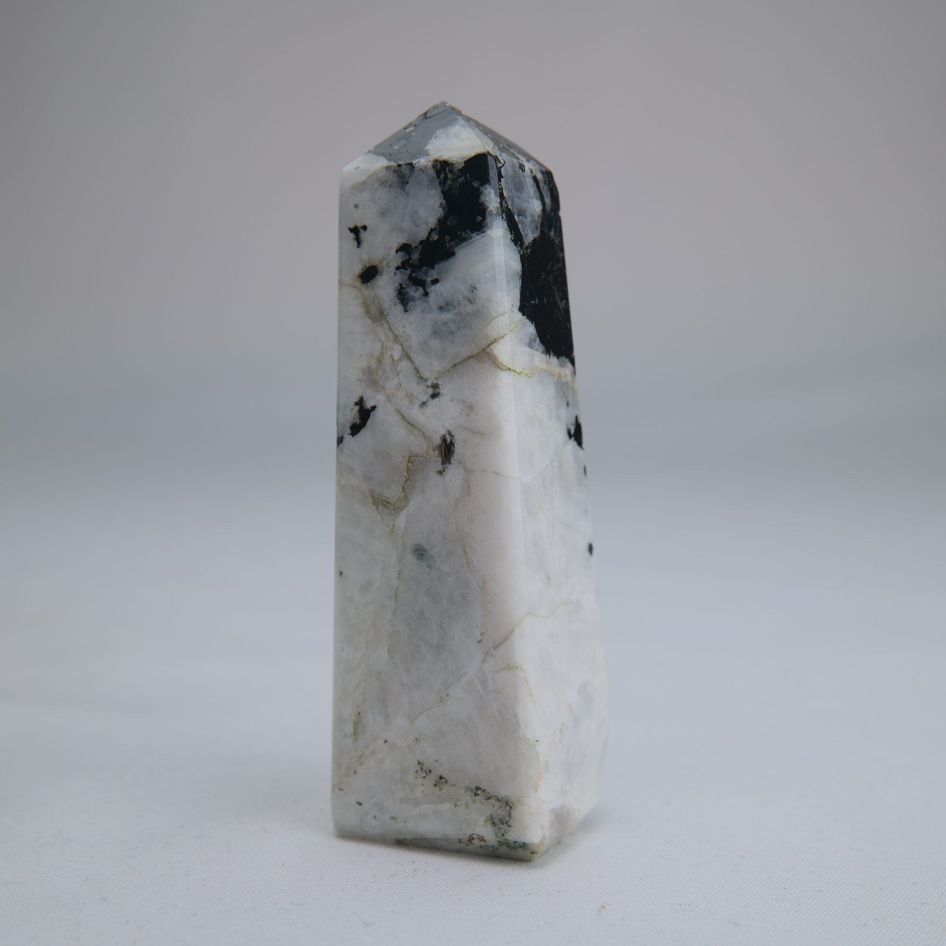 Rainbow Moonstone Tower 100g 80mm - Luna Panther