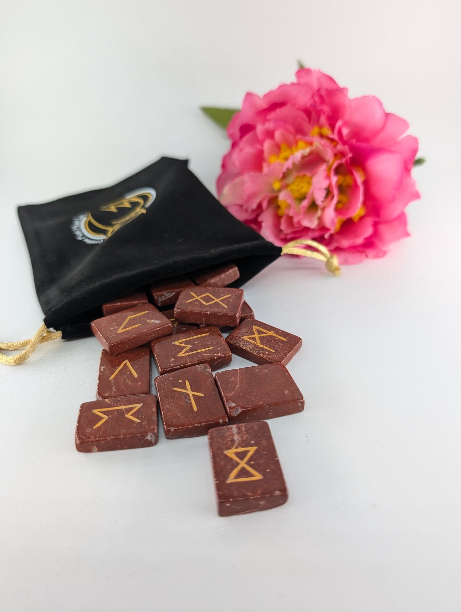 Red Jasper Rune Set and Bag - Polished Elder Futhark Runes Calm Energy ...