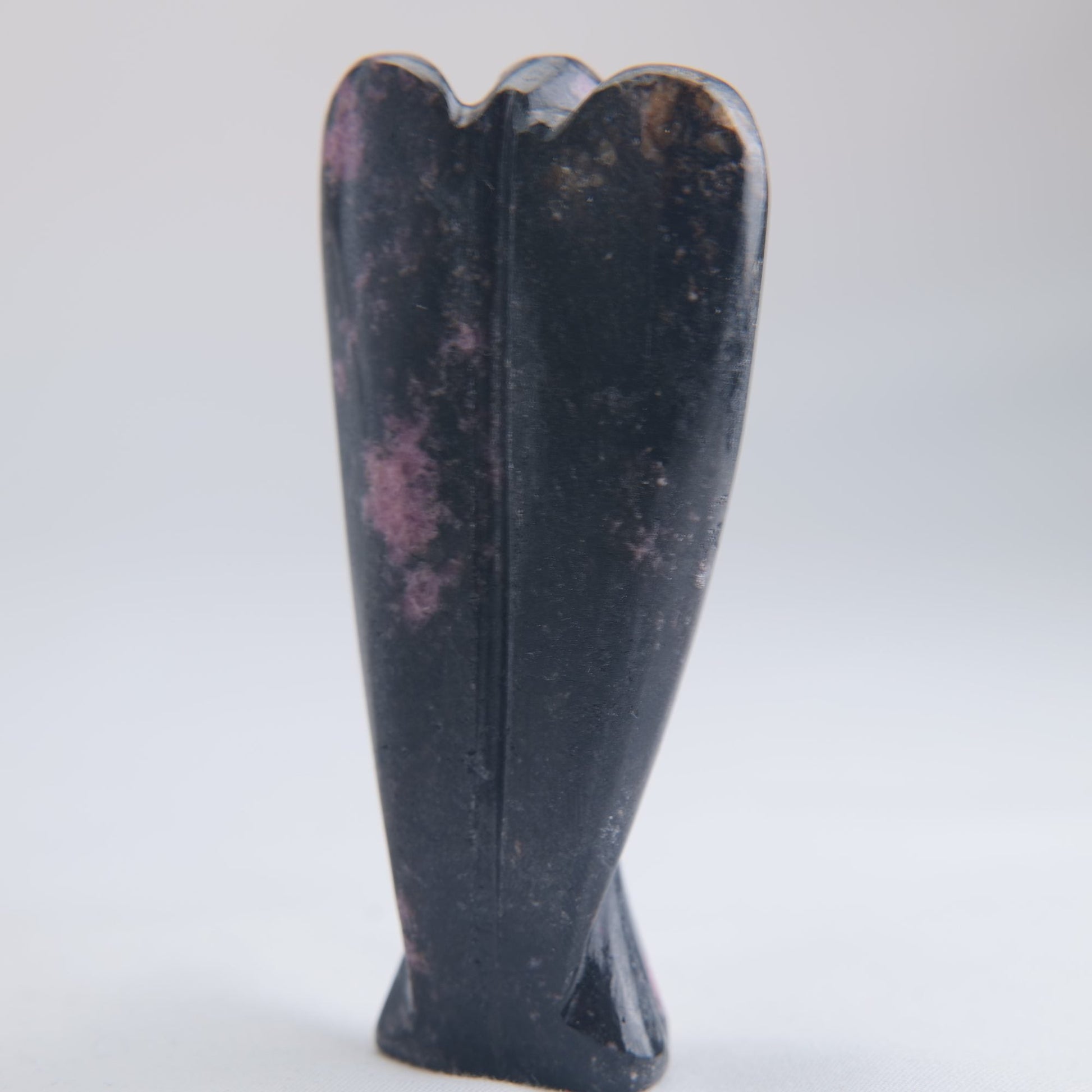 Rhodonite Angel Carving 74g 80mm - Luna Panther