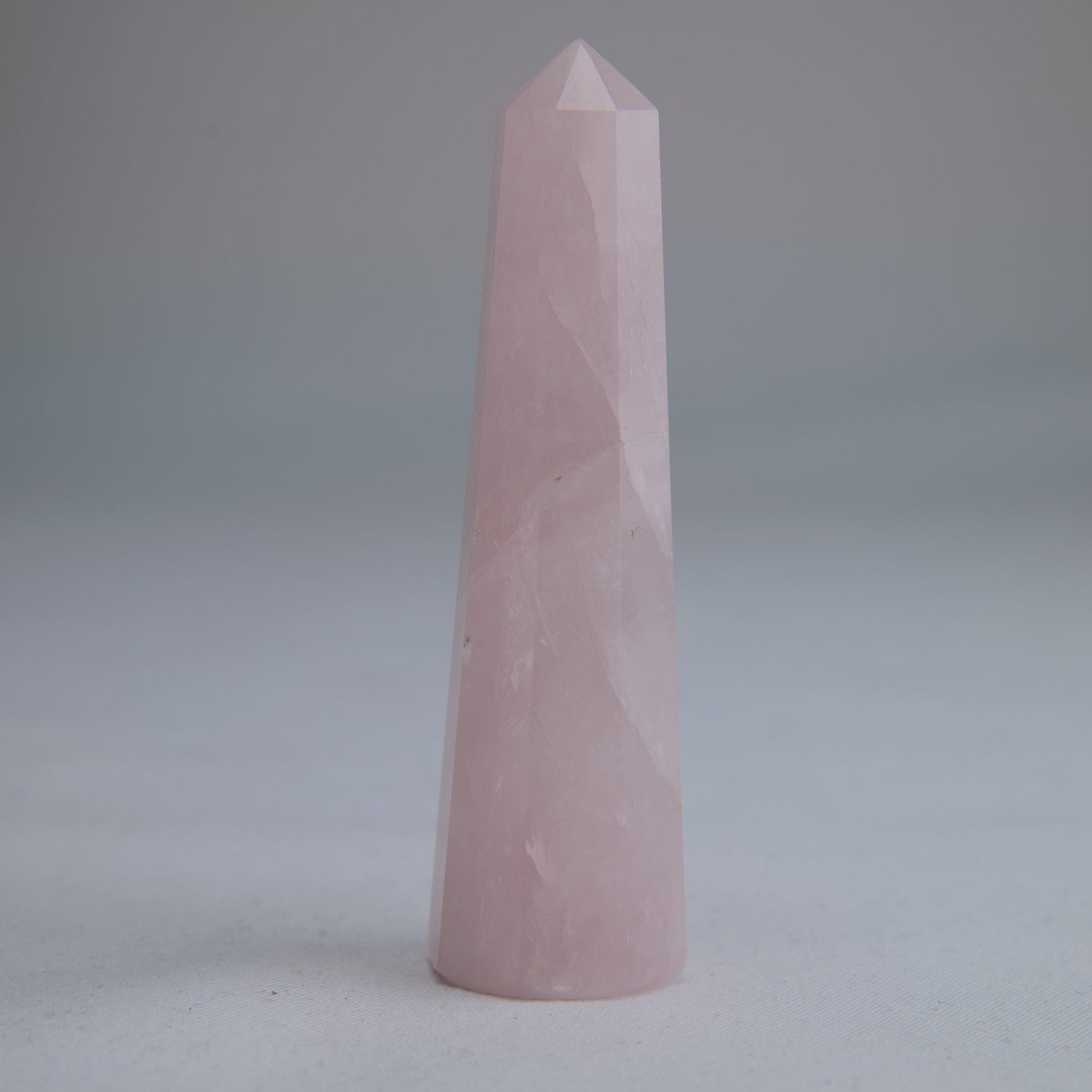Rose Quartz Obelisk 34g 70mm - Luna Panther