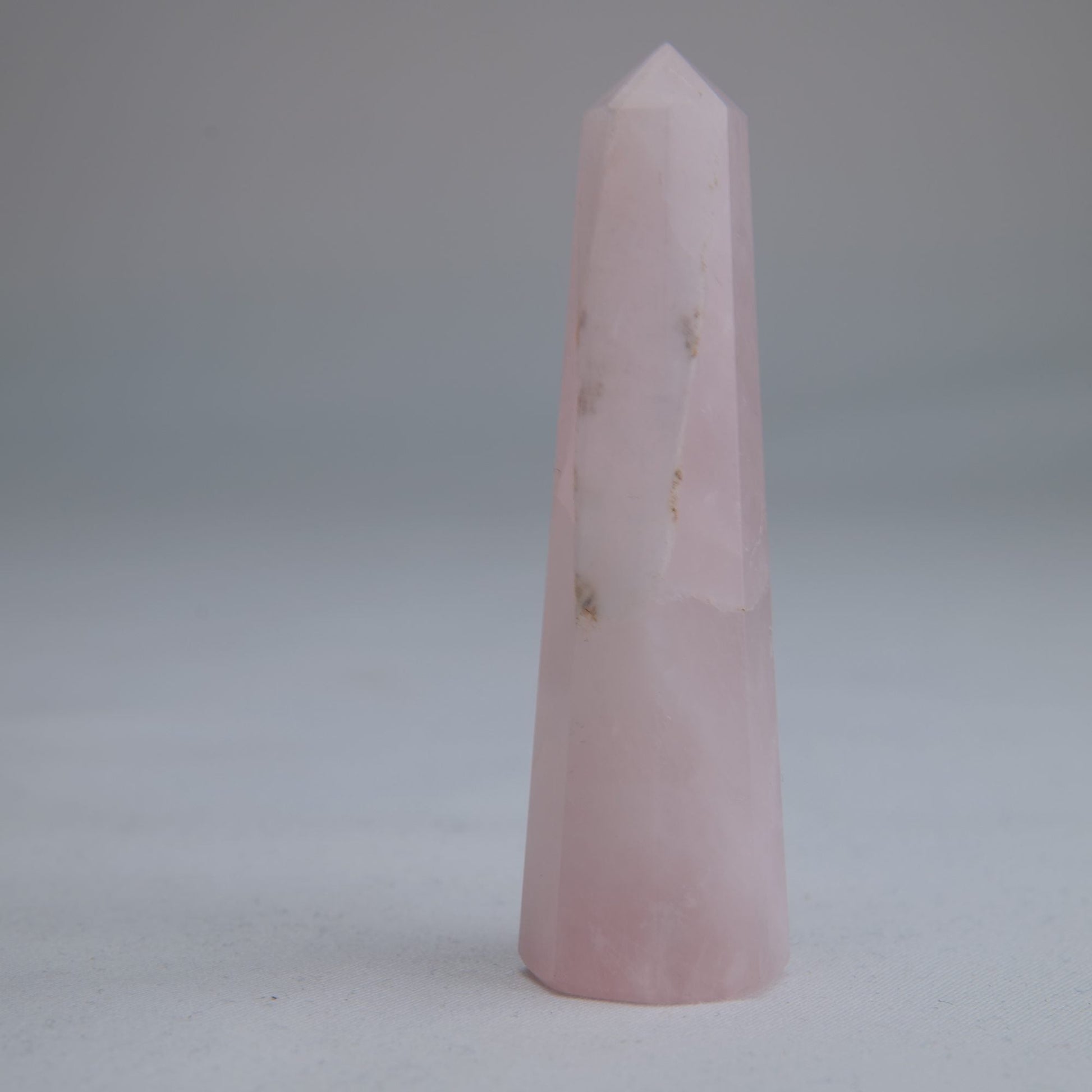 Rose Quartz Obelisk 34g 70mm - Luna Panther
