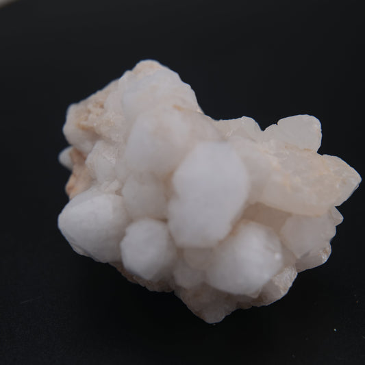 Sahara Snow Quartz Cluster 103g - Luna Panther alternate view
