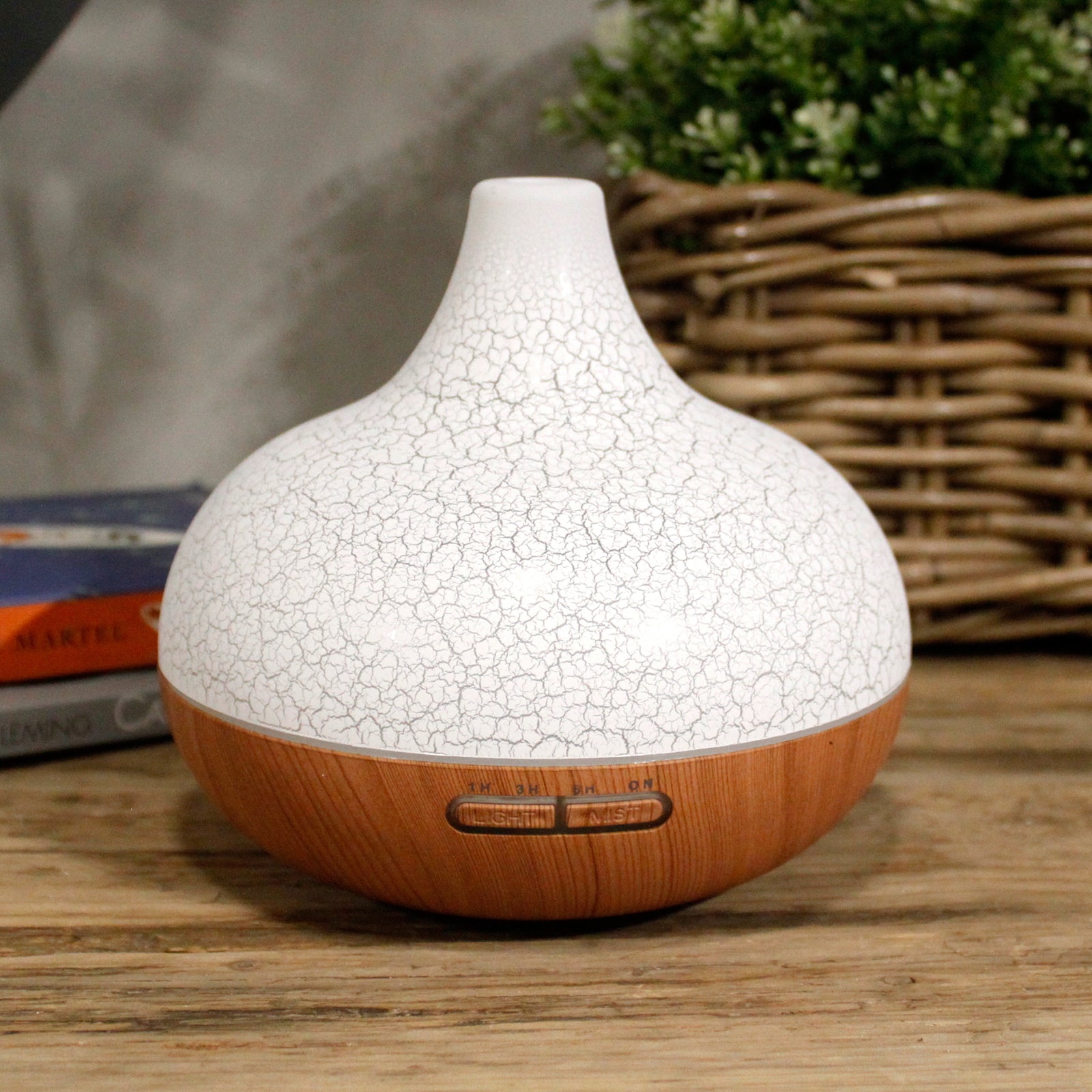 Polished Santorini Atomiser - Shell Effect - USB - Colour Change - Timer featuring natural patterning and unique variations - Luna Panther
