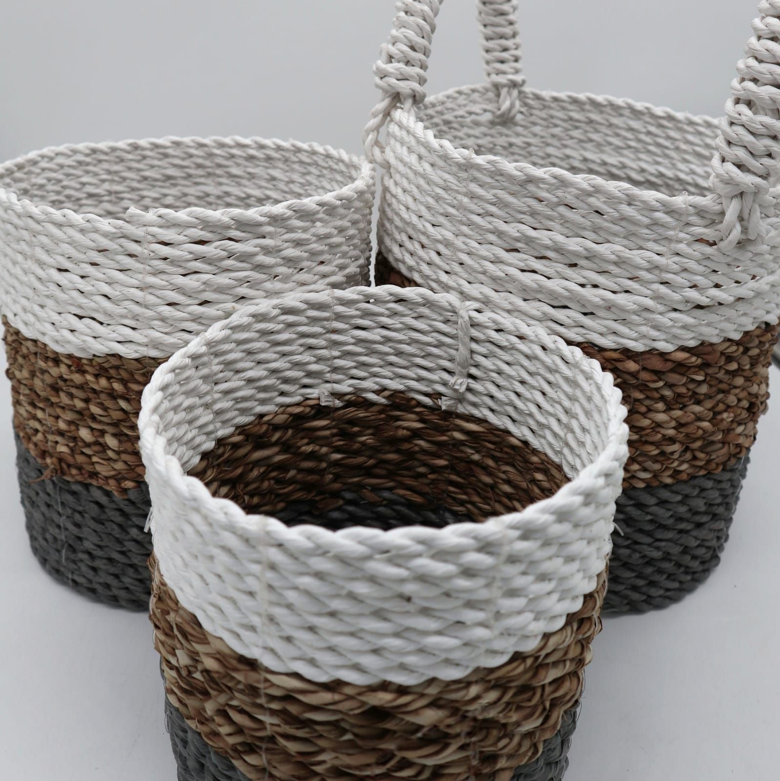 Seagrass Basket Set - Grey / Natural / White - Luna Panther