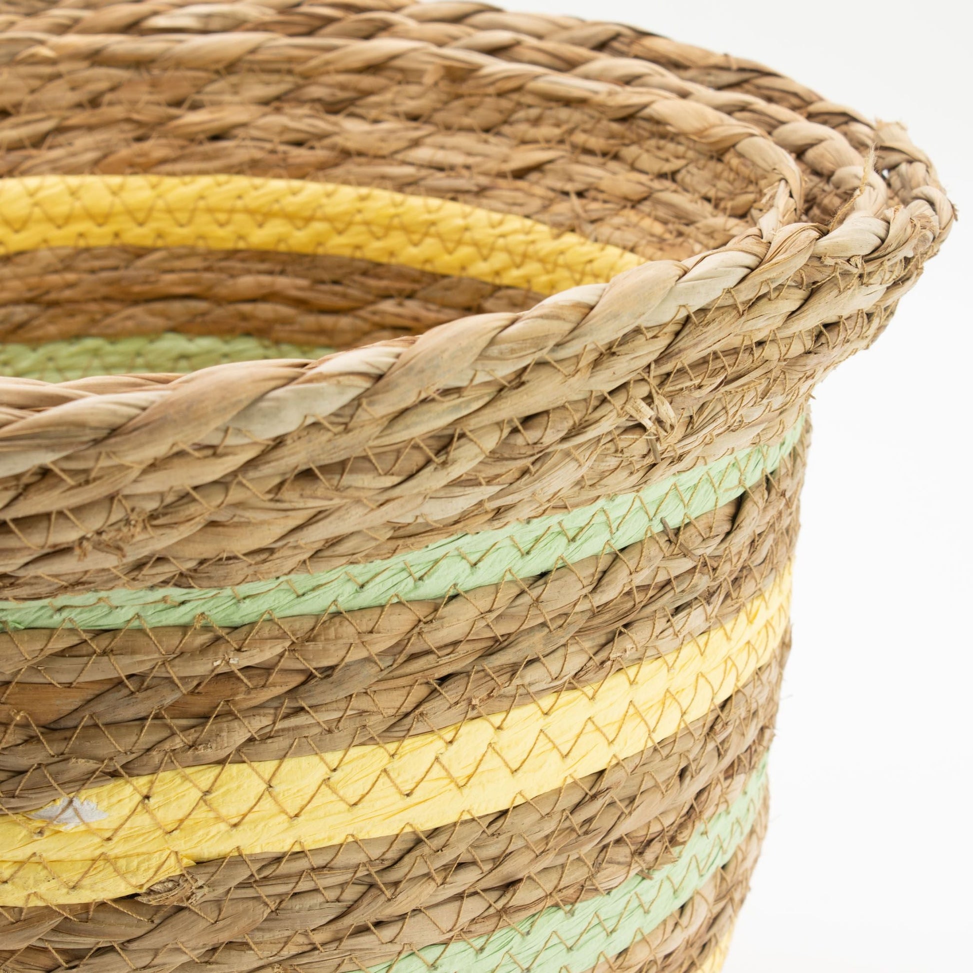 Seagrass & Straw Vase Shaped Baskets - Natural Yellow & Green - Set of 3 detail view 7 at Luna Panther