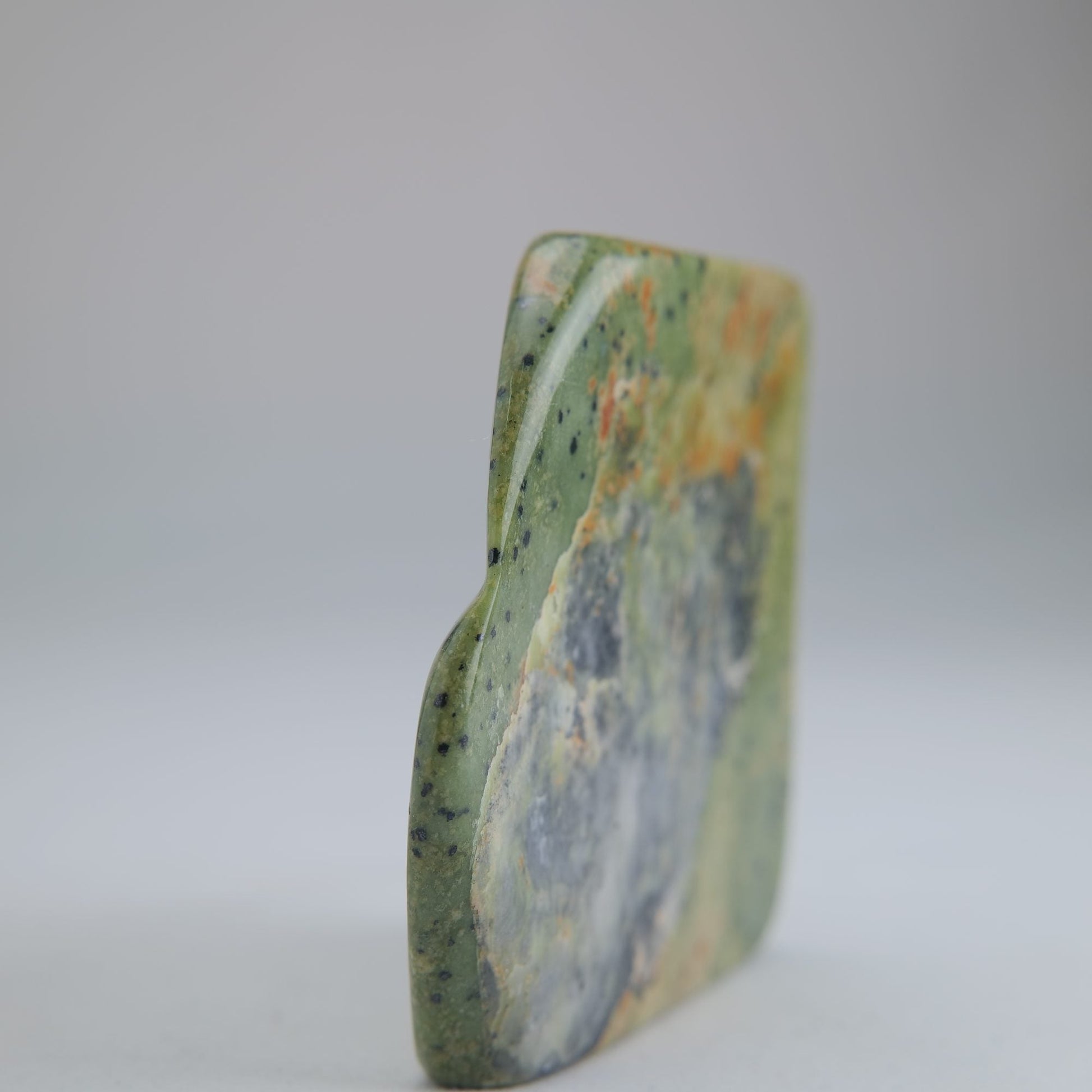 Serpentine Freeform 262g 80mm - Luna Panther