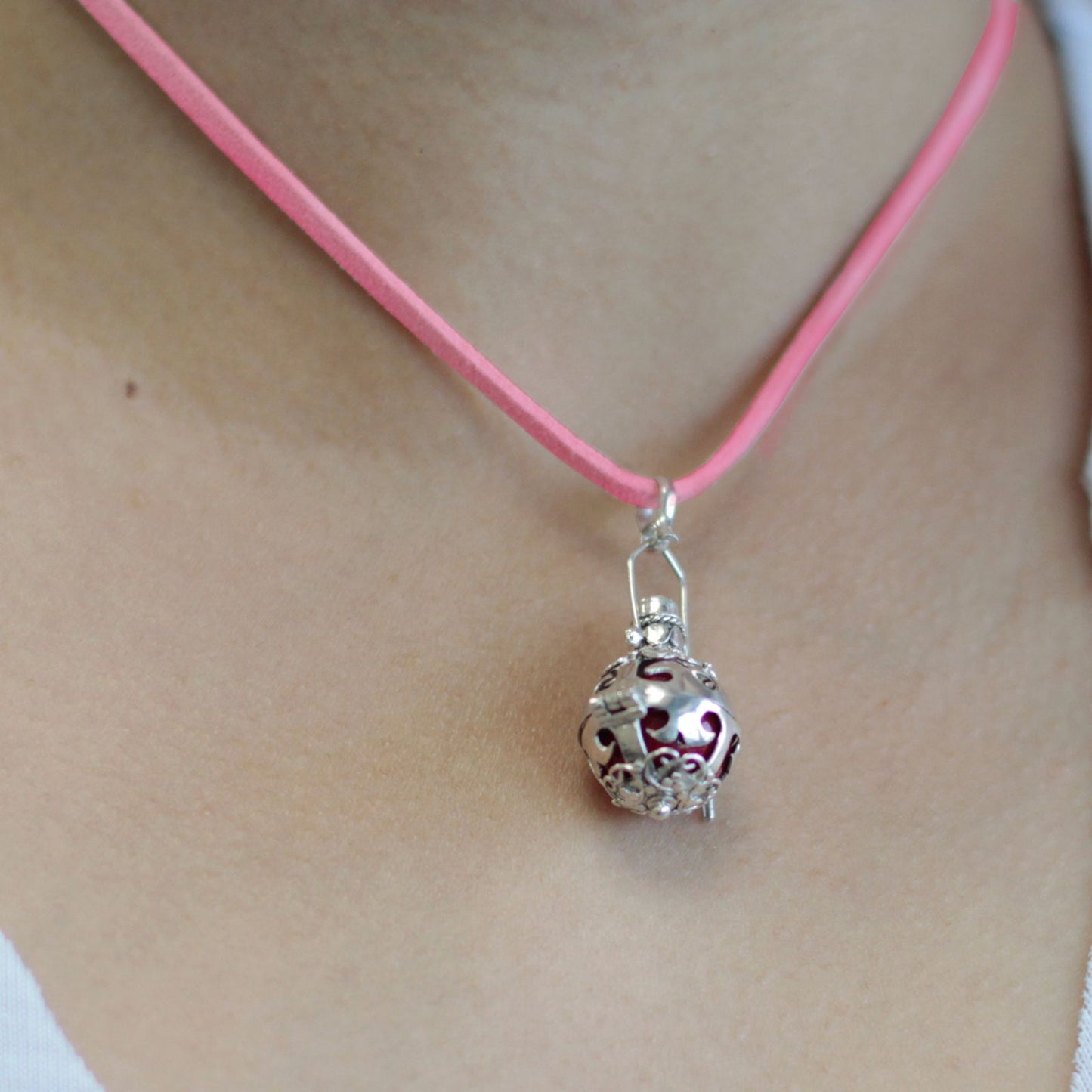 Silver Angel Bell - Seduction - 16mm - Luna Panther