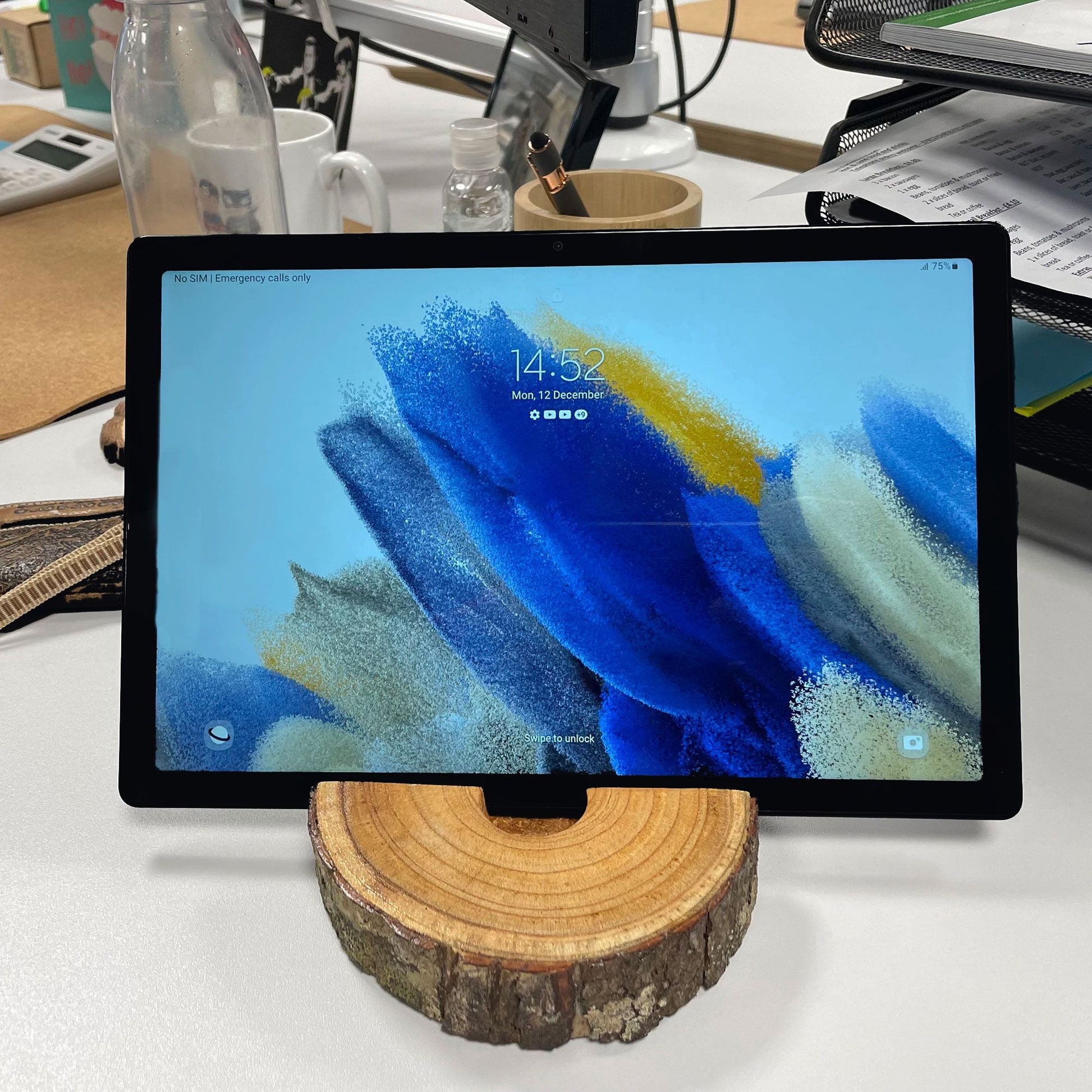 Small Log Phone Holder (full slice) - Natural - Luna Panther