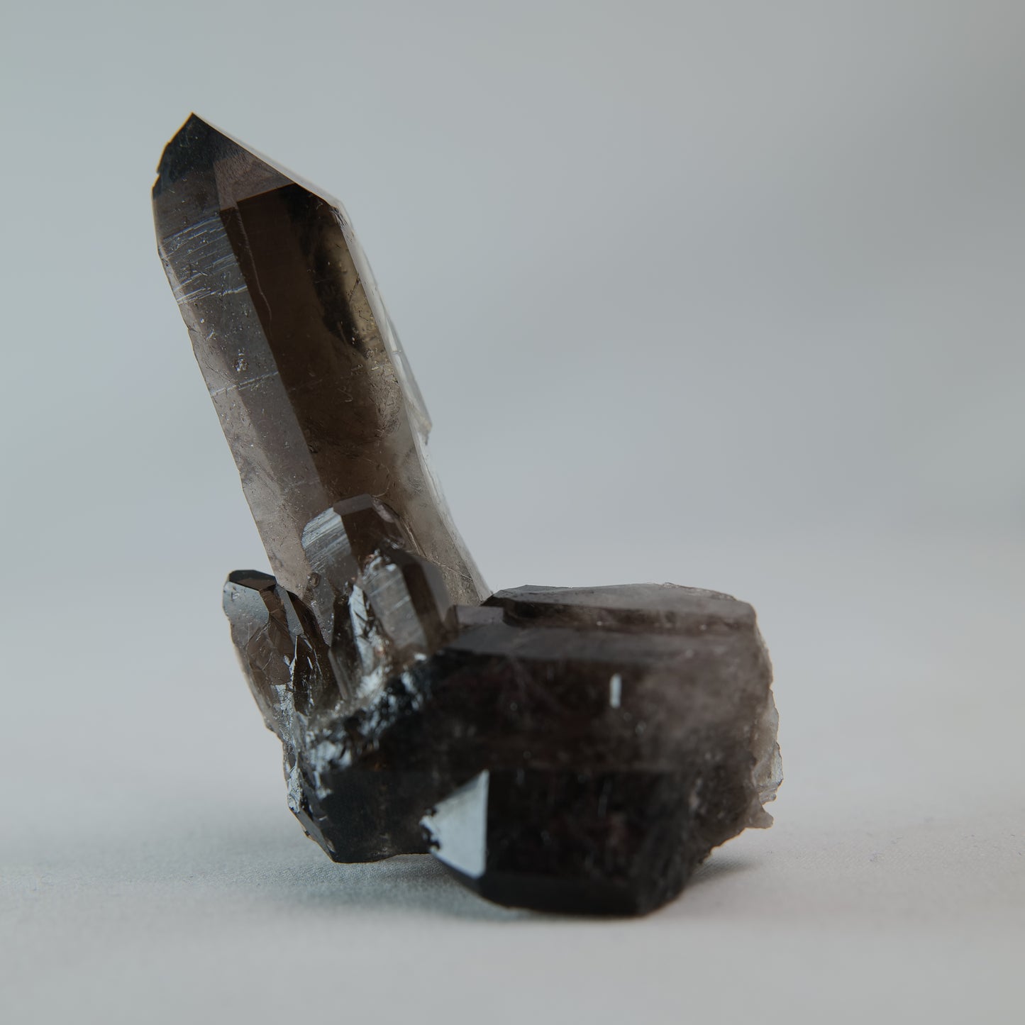 Smoky Quartz Cluster 190g angle view