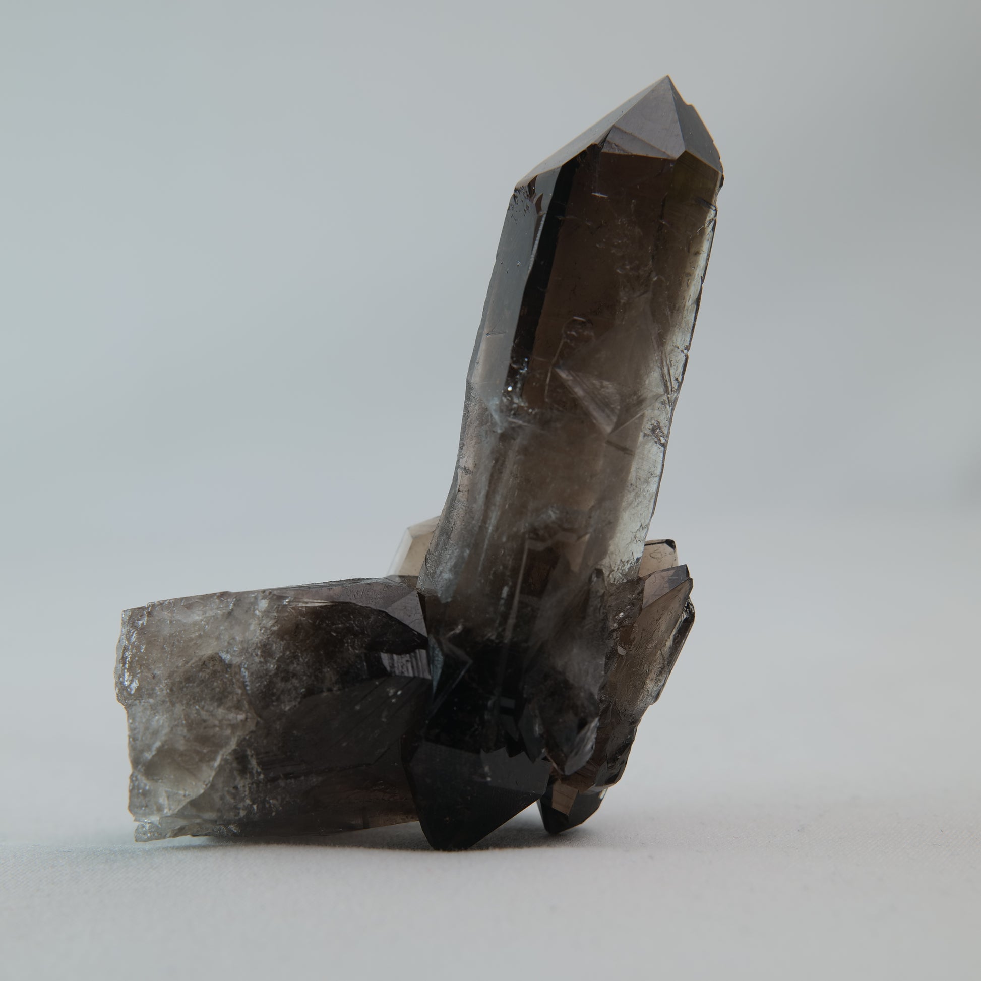Smoky Quartz Cluster 190g crystal detail