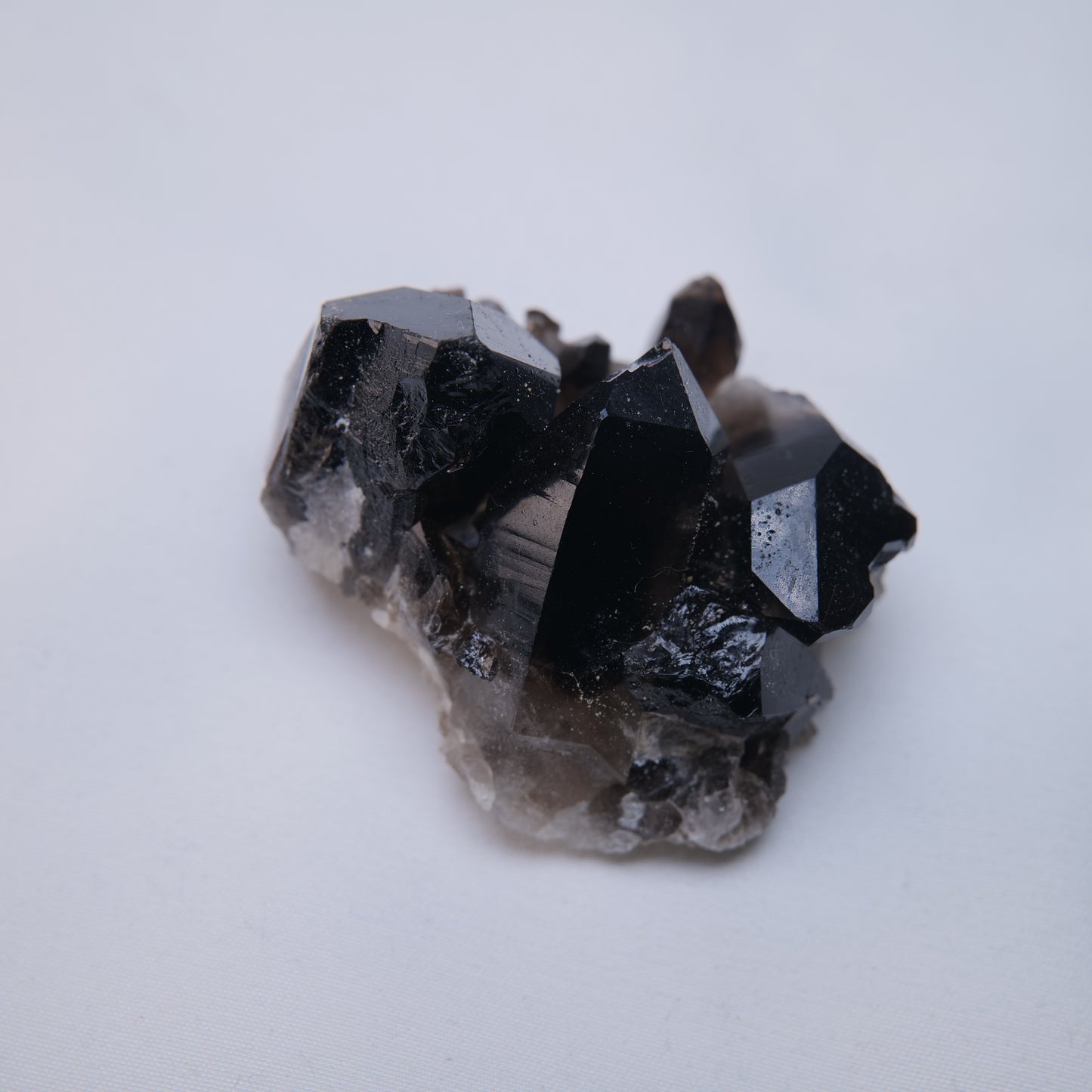 Smoky Quartz Cluster 68g reverse view
