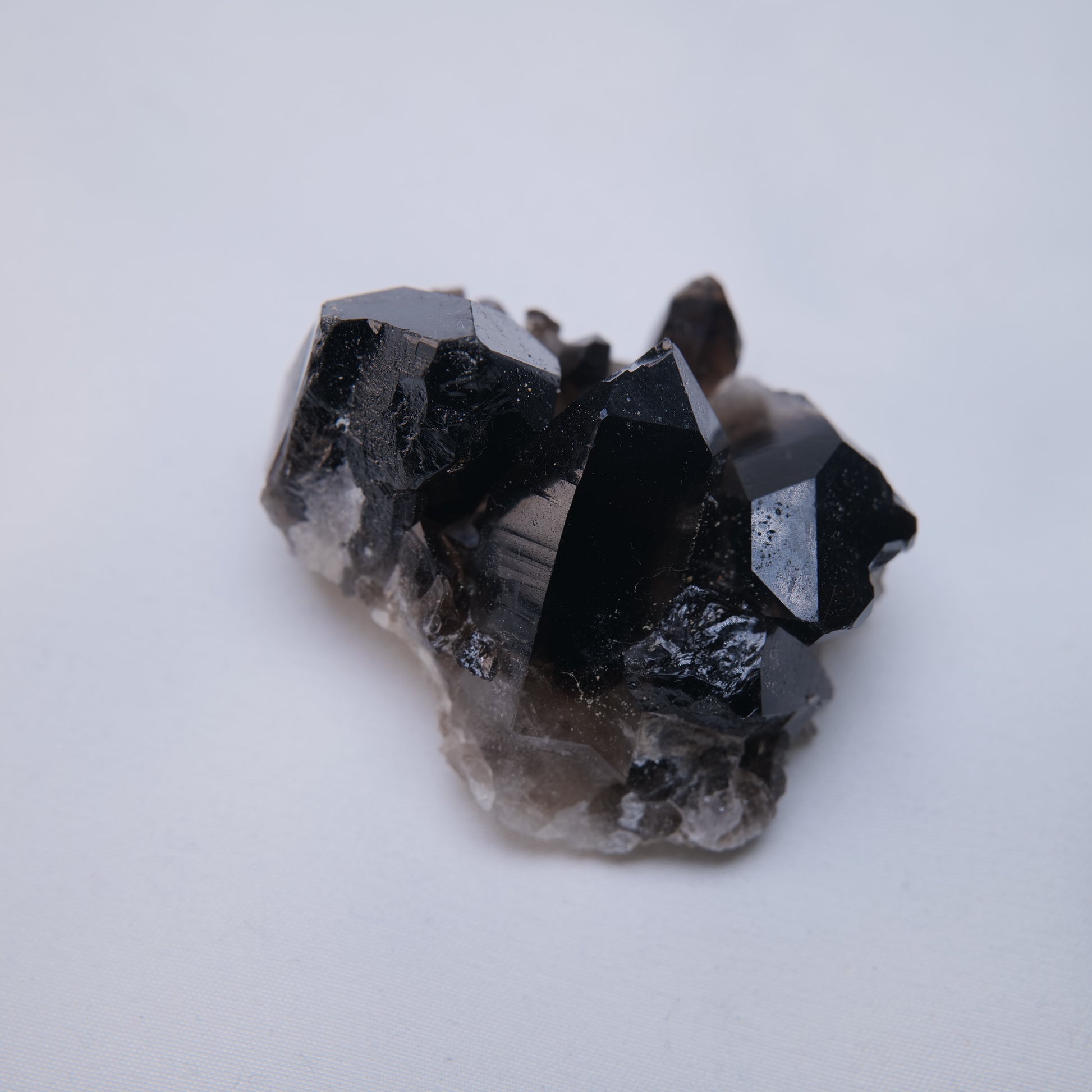 Smoky Quartz Cluster 68g reverse view