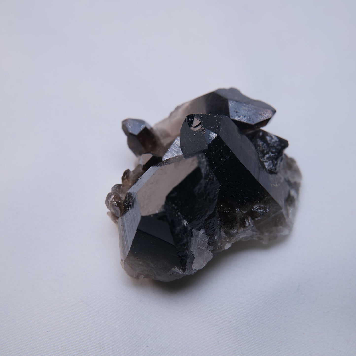 Smoky Quartz Cluster 68g side view